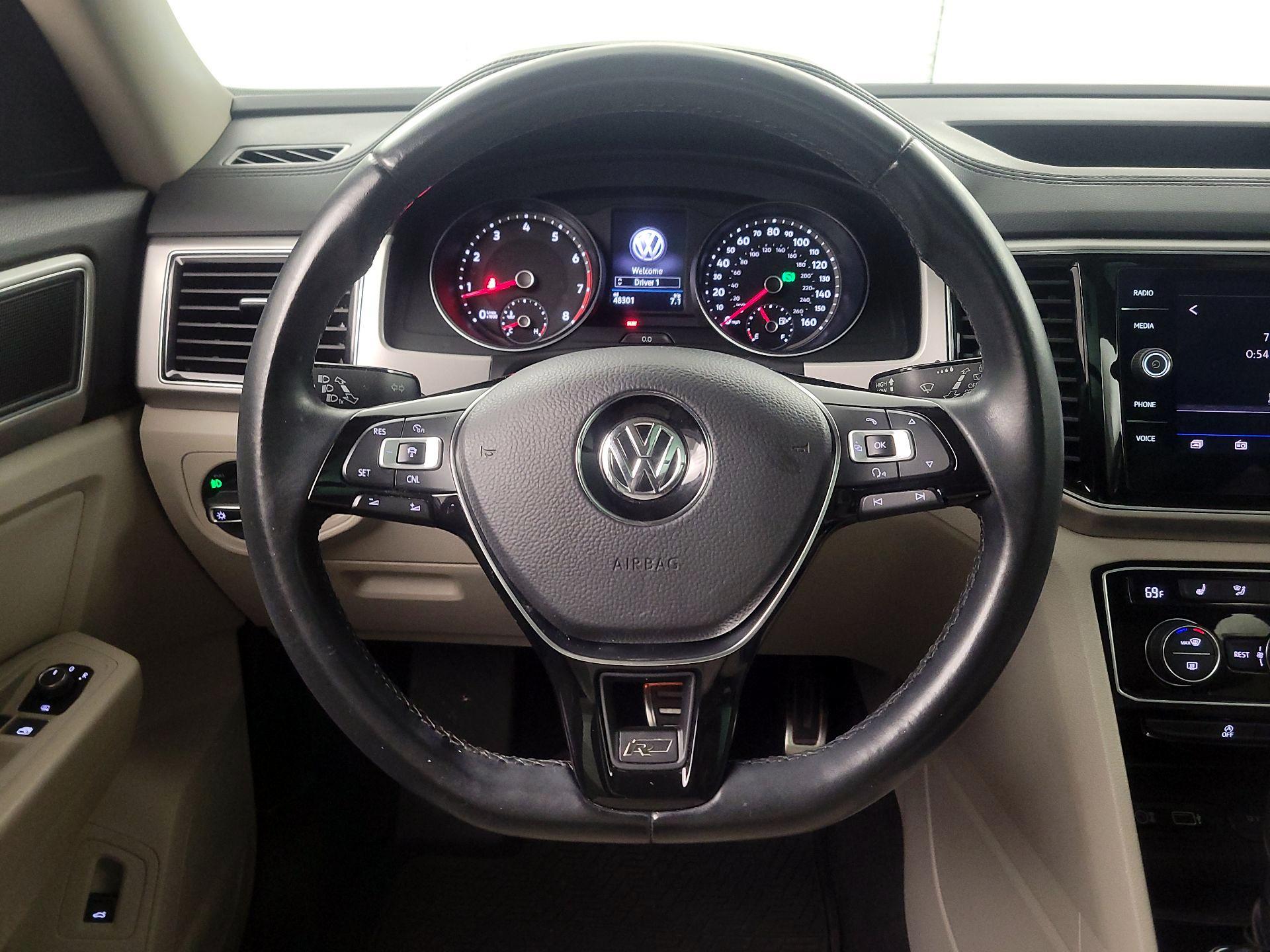 Thumbnail: 2018 Volkswagen Atlas - 10