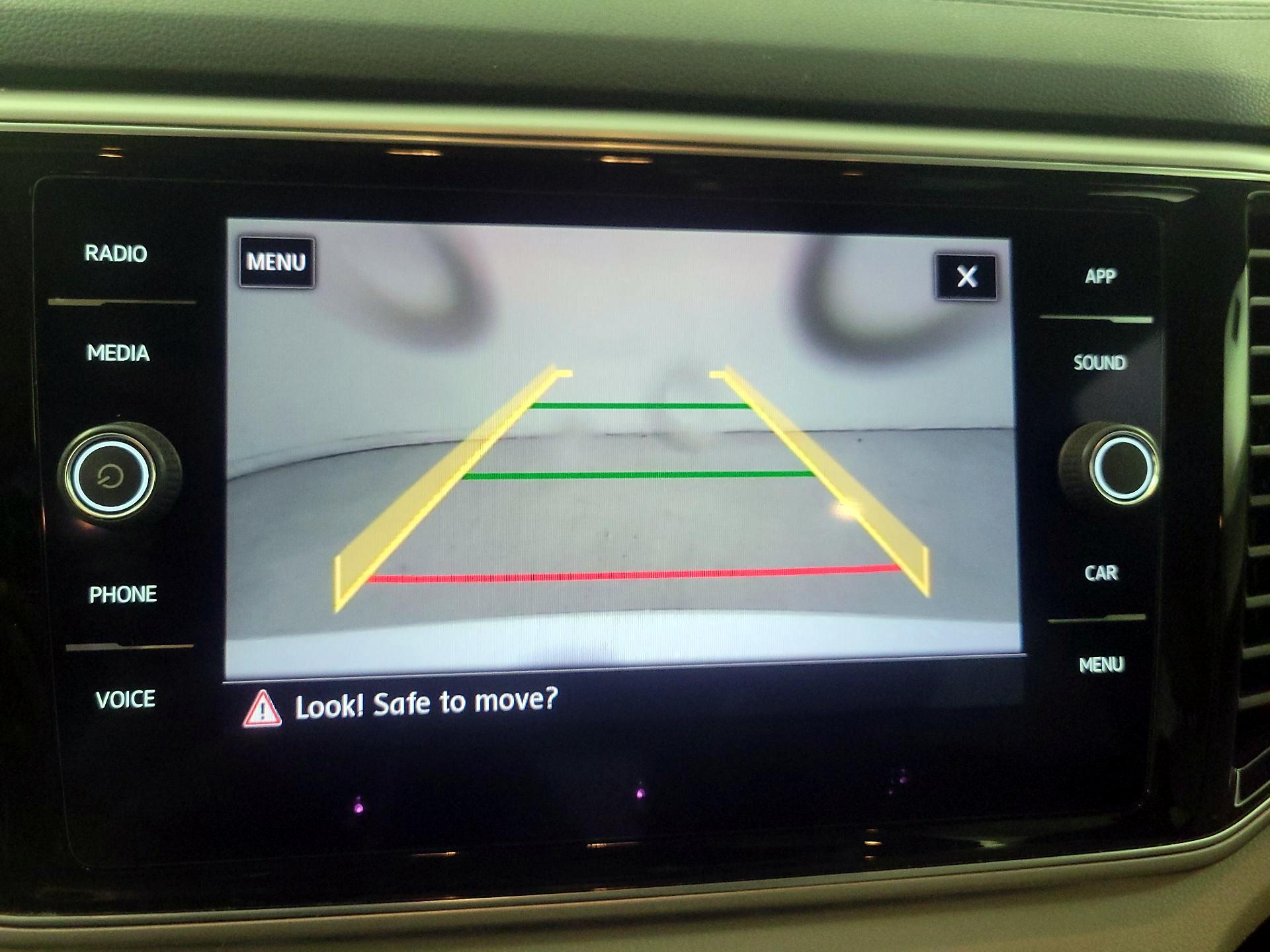 Thumbnail: 2018 Volkswagen Atlas - 14