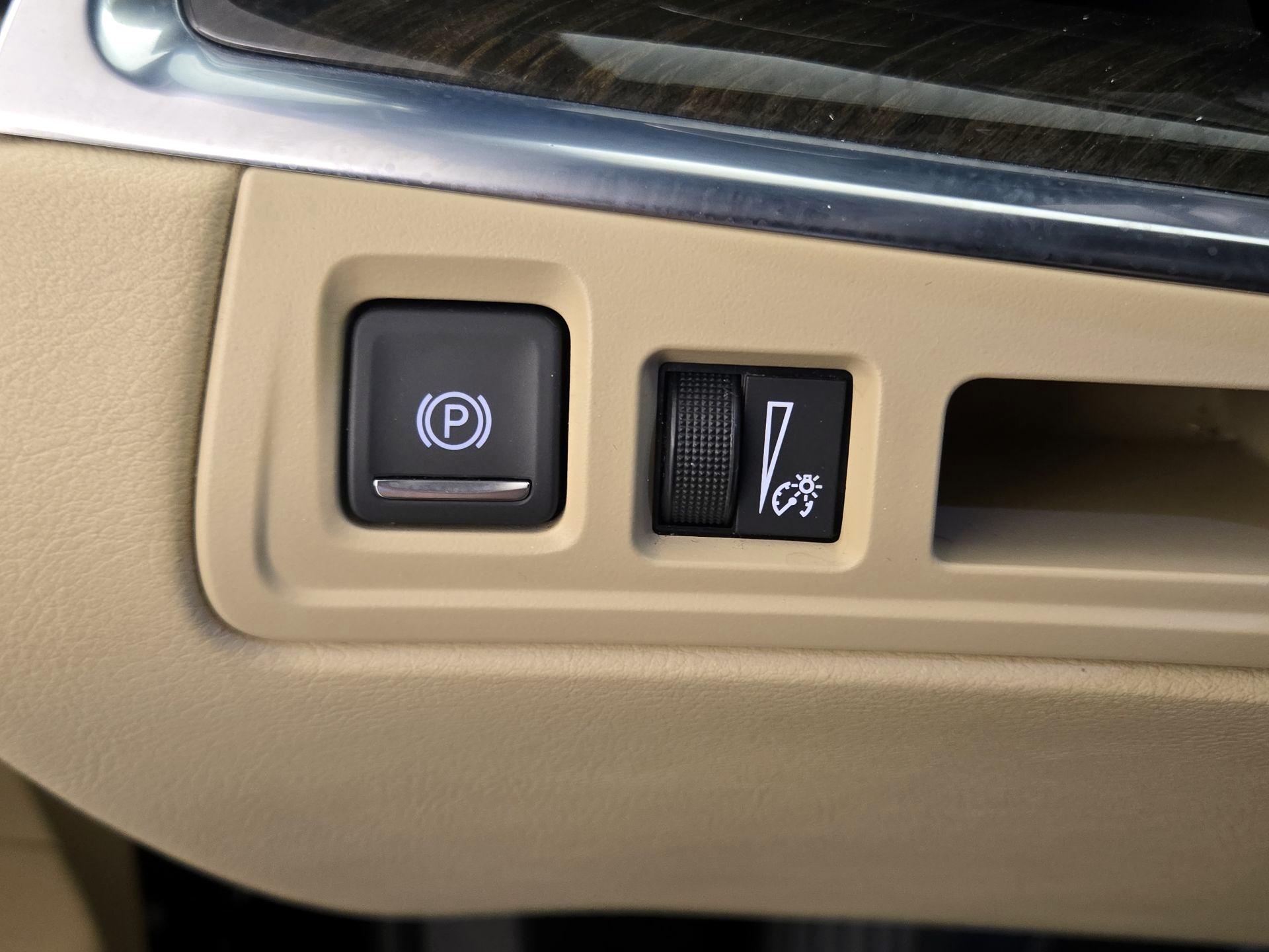 Thumbnail: 2018 Cadillac XT5 - 13