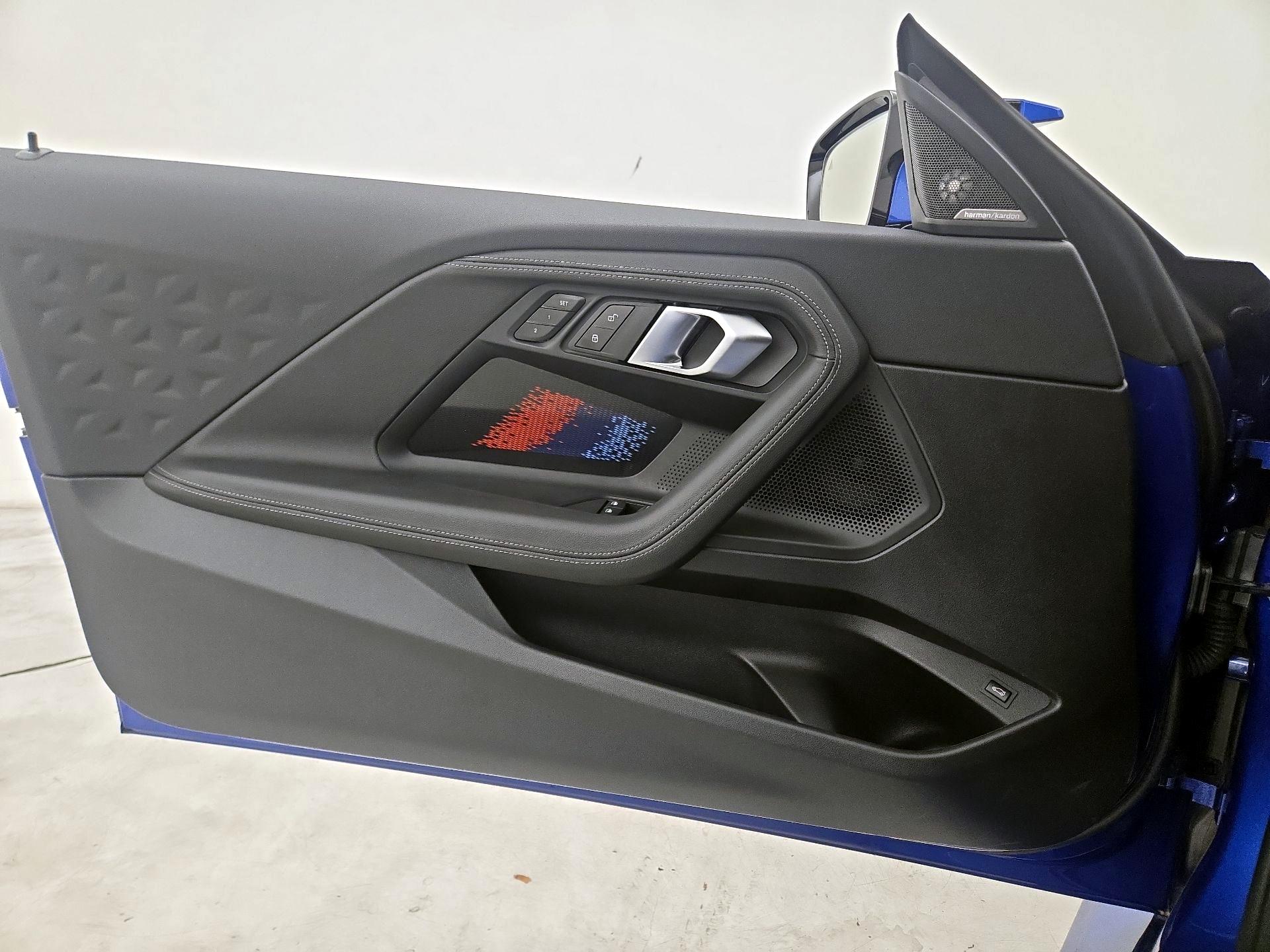 Thumbnail: 2025 BMW M2 - 12