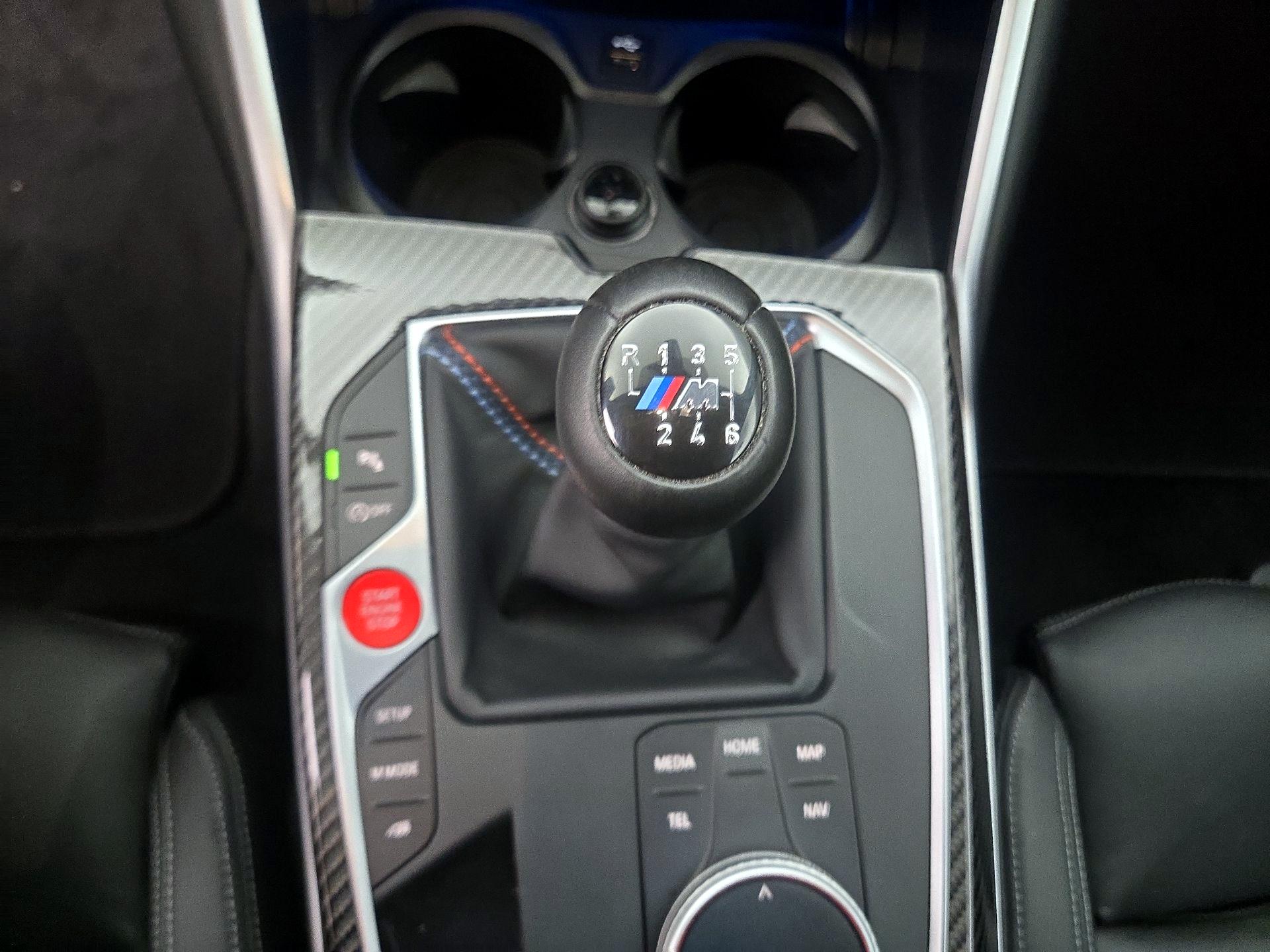 Thumbnail: 2025 BMW M2 - 18