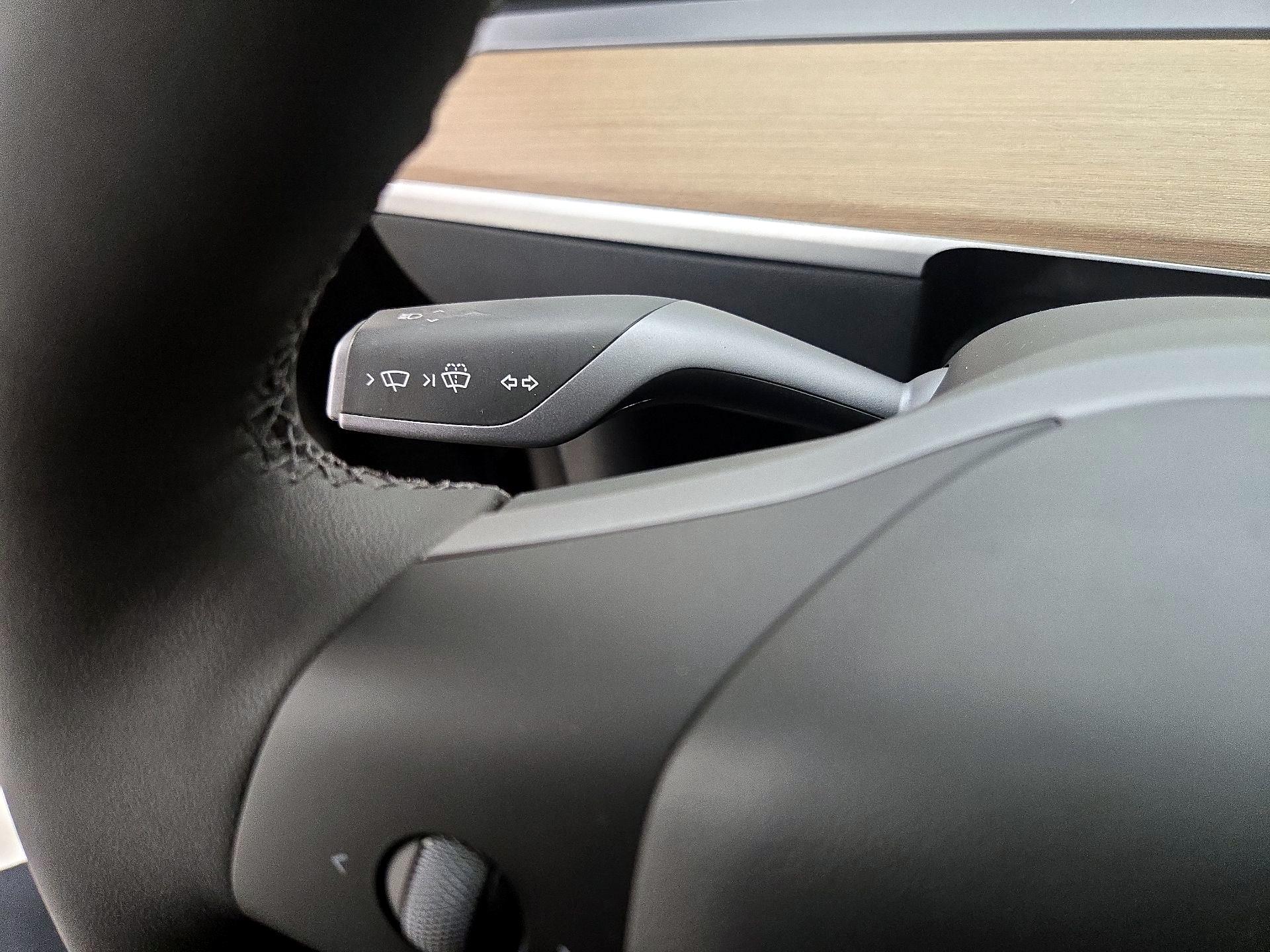 Thumbnail: 2023 Tesla Model 3 - 13