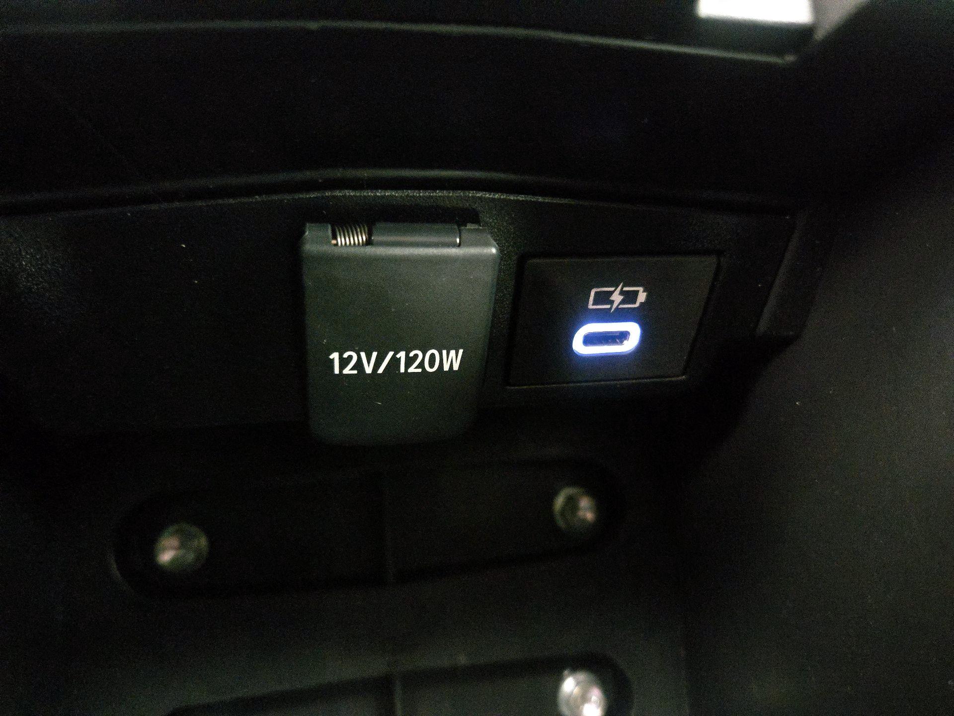 Thumbnail: 2024 Toyota Corolla - 18