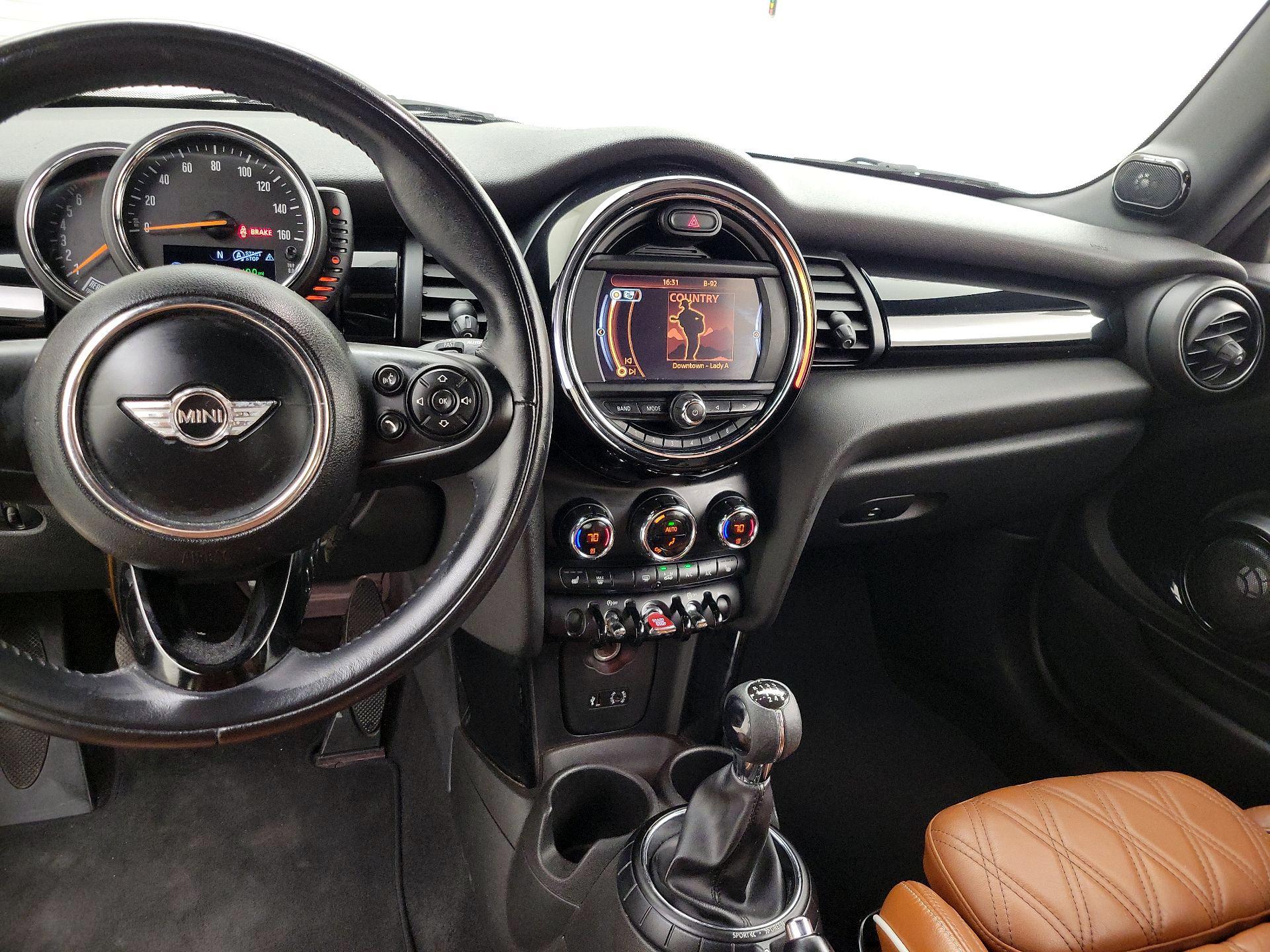 Thumbnail: 2016 MINI Cooper - 9