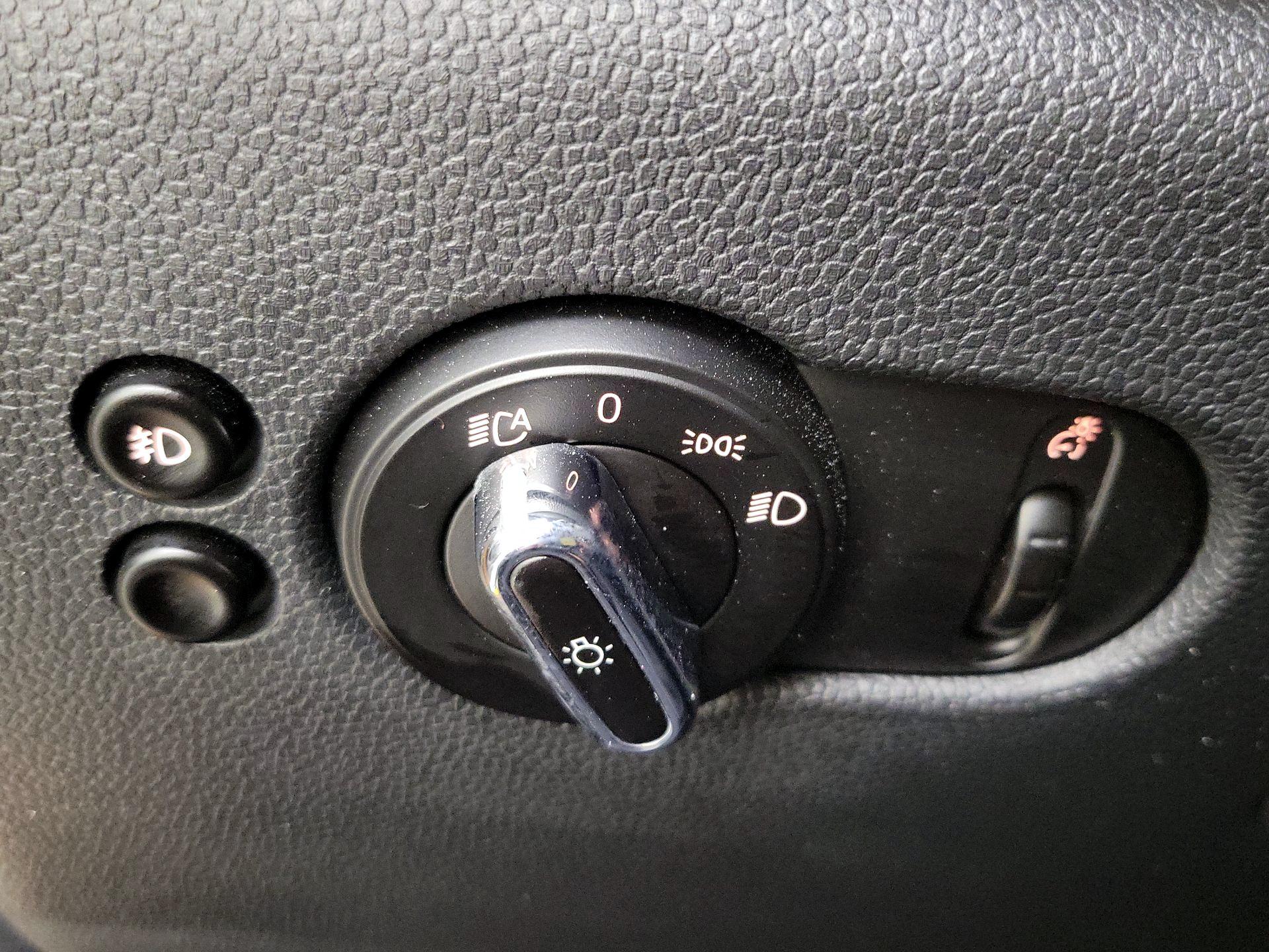 Thumbnail: 2016 MINI Cooper - 13