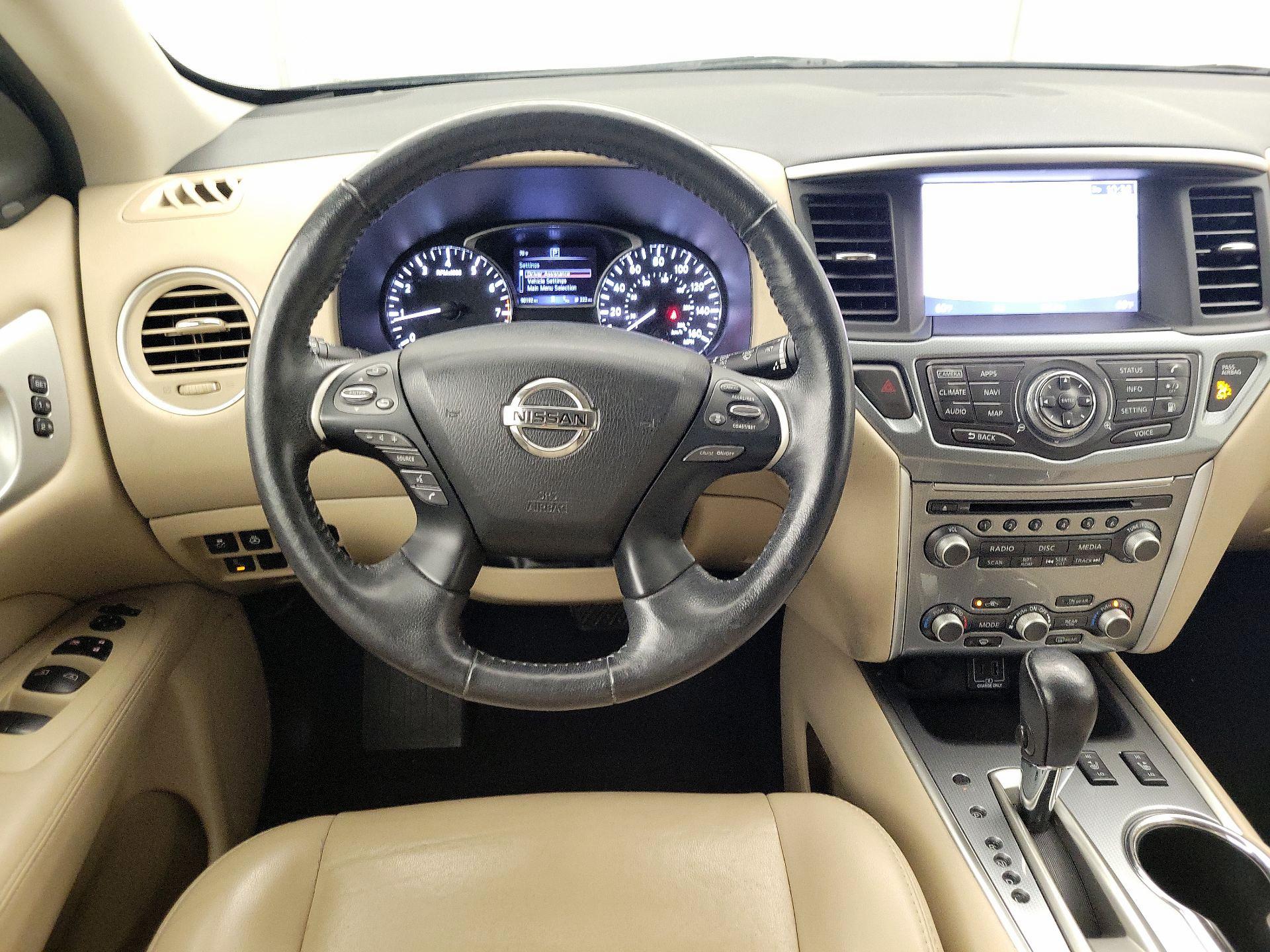 Thumbnail: 2019 Nissan Pathfinder - 10
