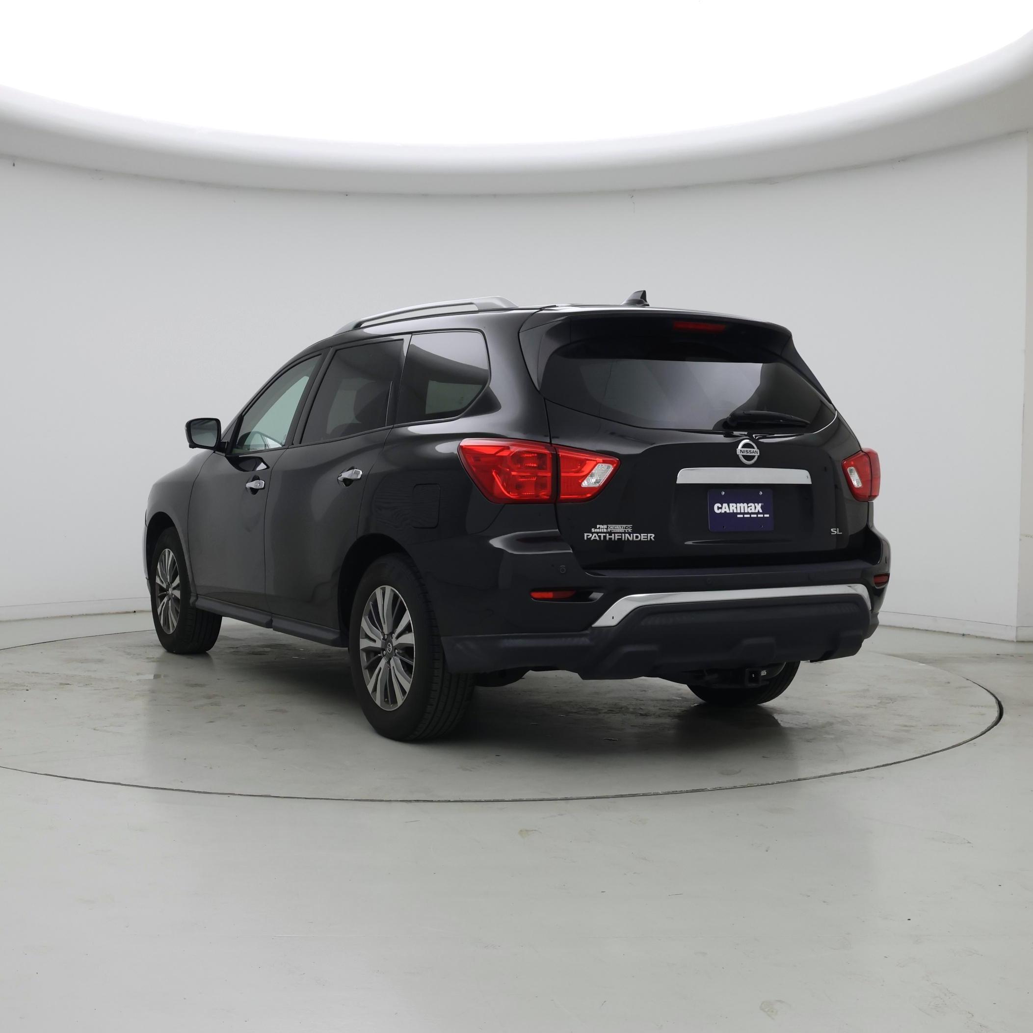 Thumbnail: 2019 Nissan Pathfinder - 2