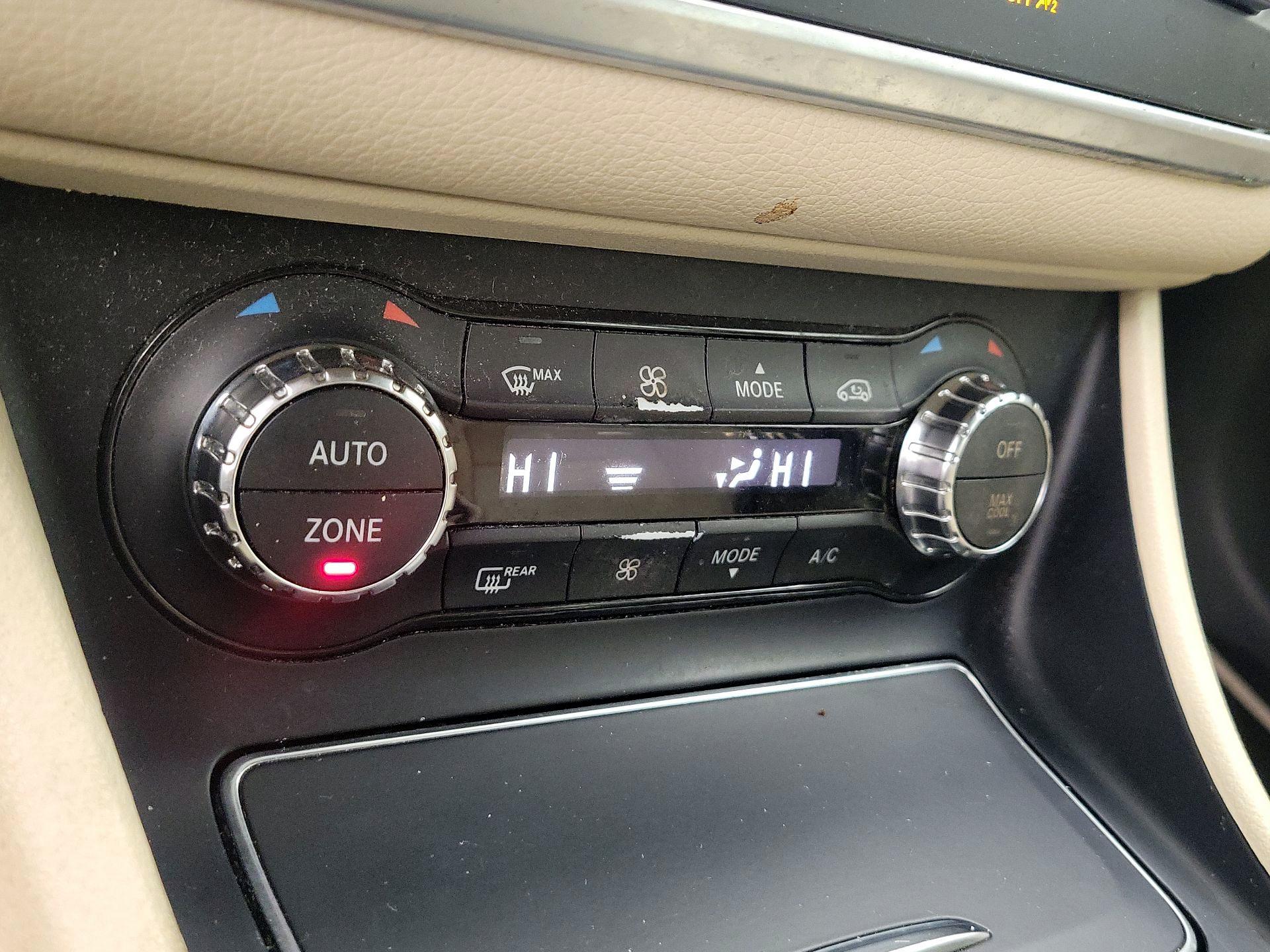 Thumbnail: 2018 Mercedes-Benz CLA - 16