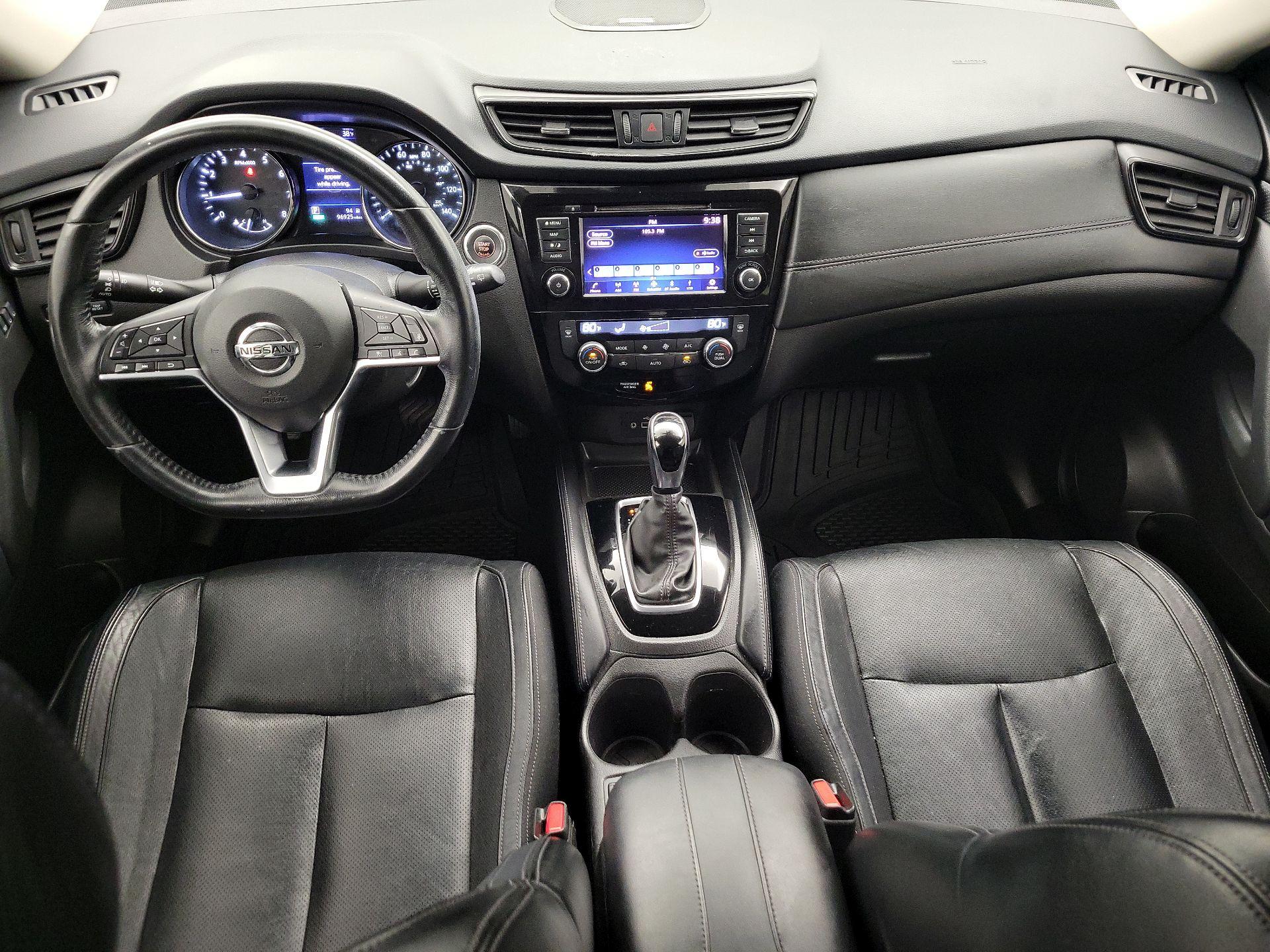 Thumbnail: 2018 Nissan Rogue - 9