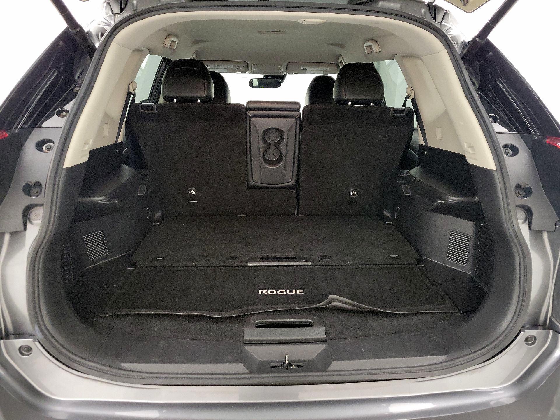 Thumbnail: 2018 Nissan Rogue - 20