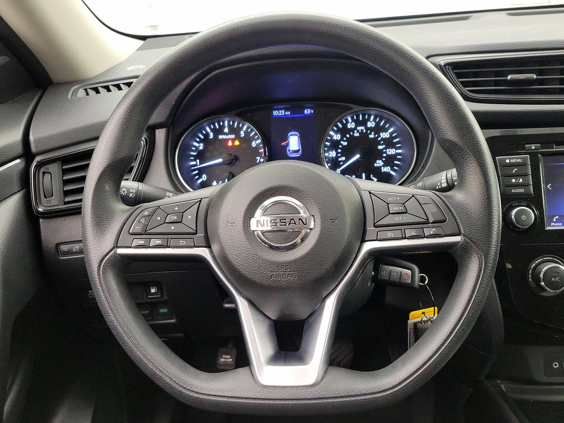 Thumbnail: 2018 Nissan Rogue - 10