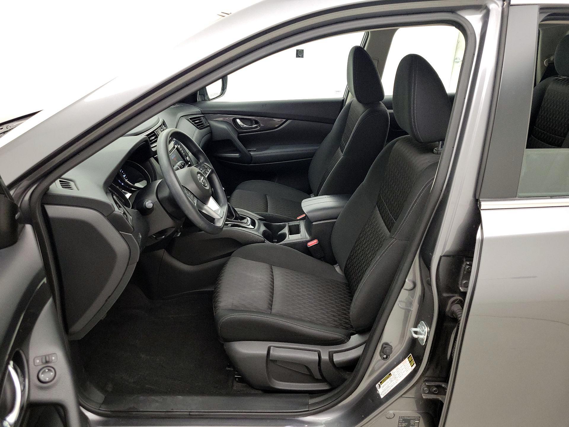 Thumbnail: 2018 Nissan Rogue - 11