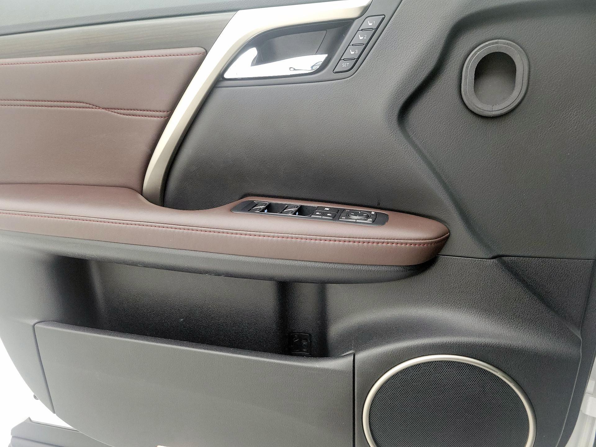 Thumbnail: 2016 Lexus RX - 12