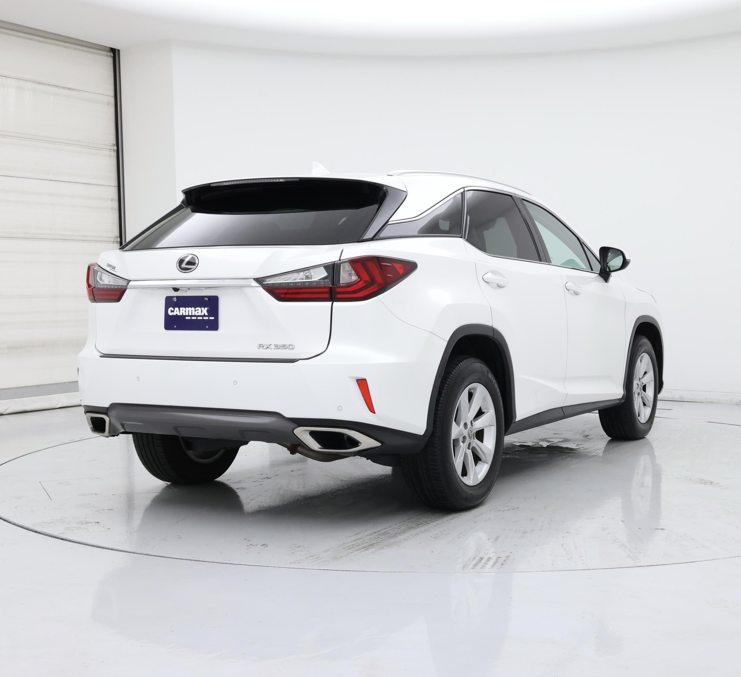 Thumbnail: 2016 Lexus RX - 8