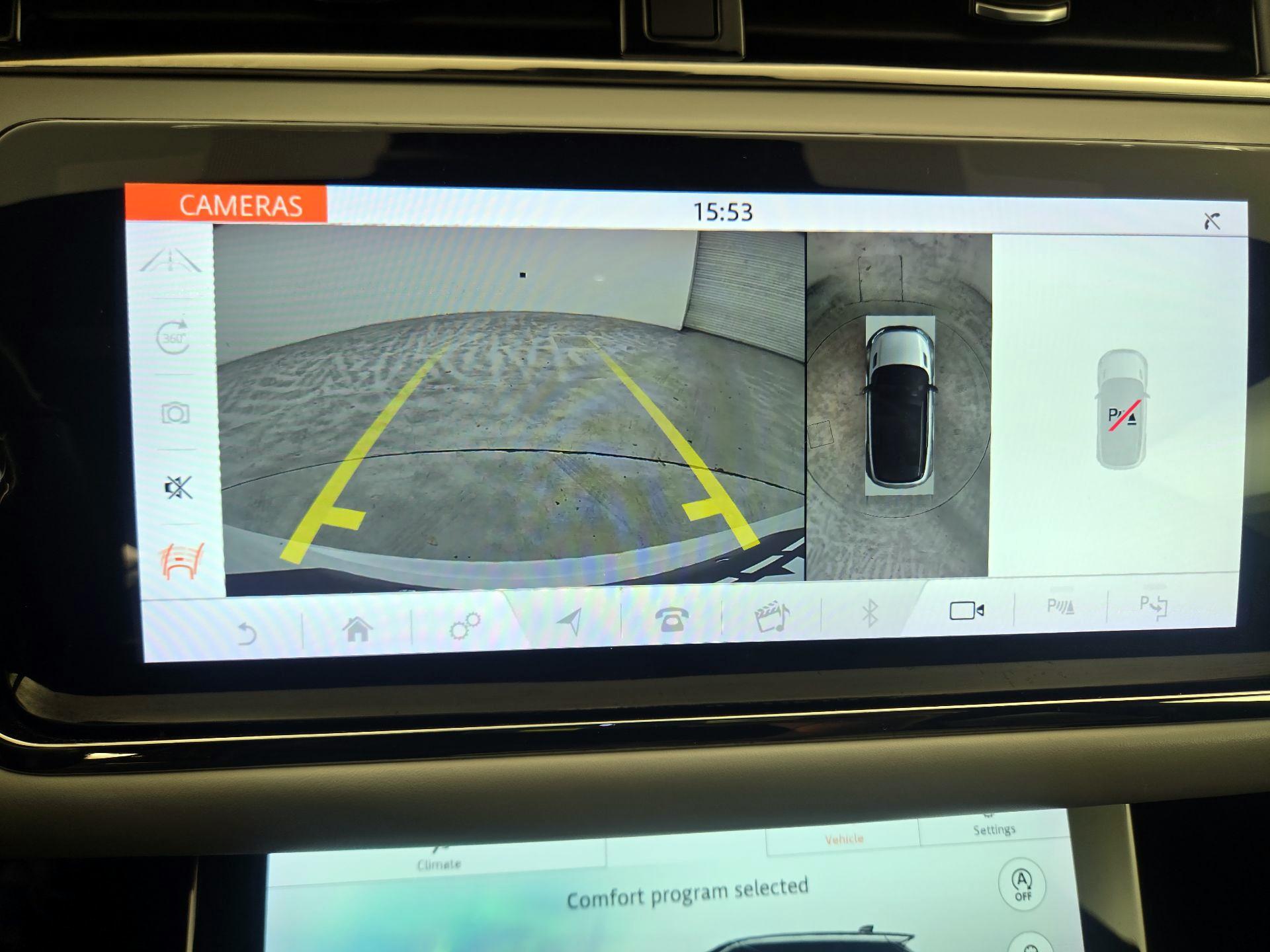 Thumbnail: 2020 Land Rover Range Rover Evoque - 15