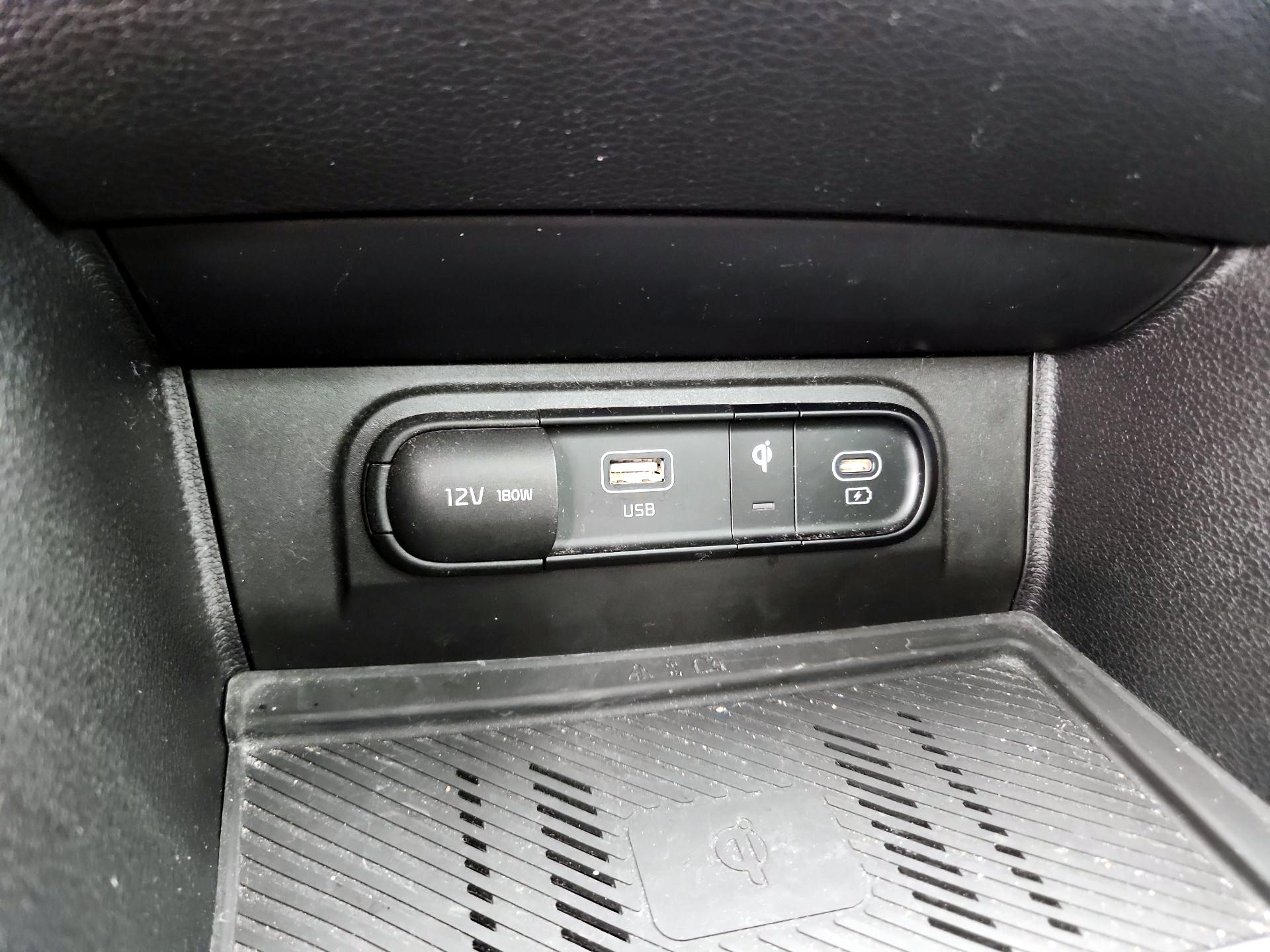 Thumbnail: 2023 Kia Sportage - 19