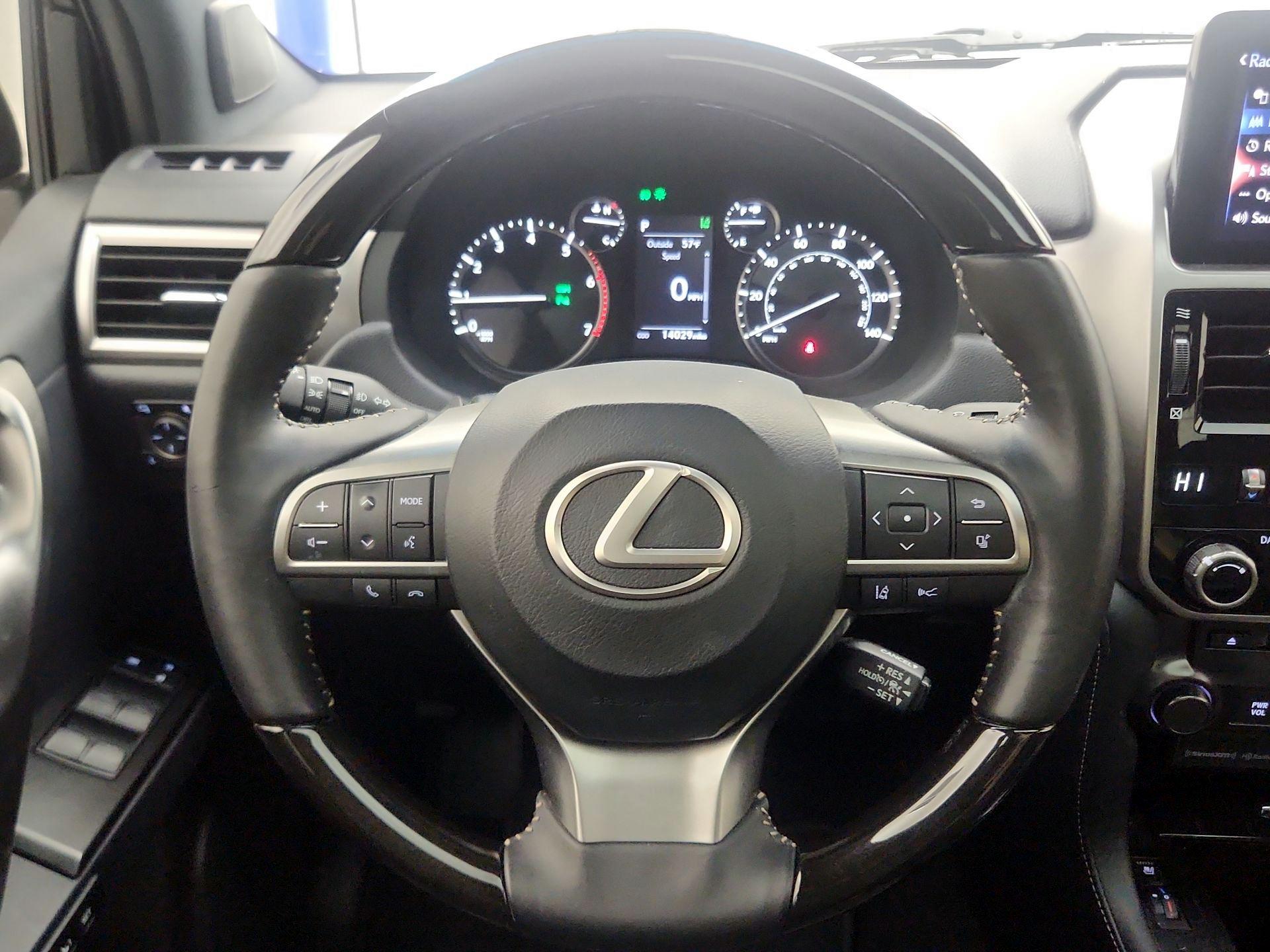 Thumbnail: 2023 Lexus GX - 10