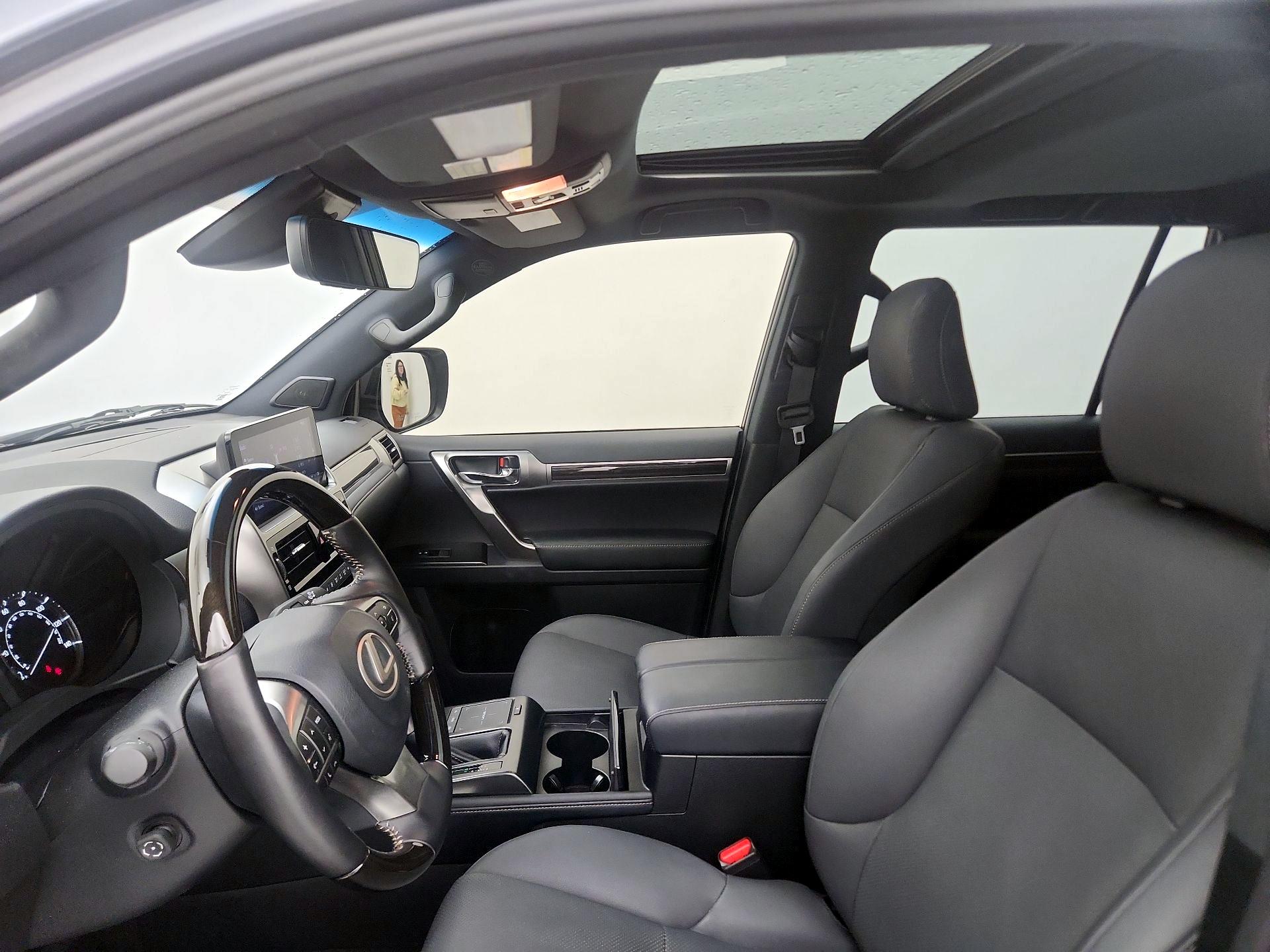 Thumbnail: 2023 Lexus GX - 20