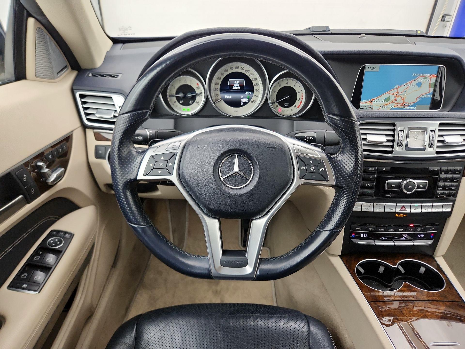 Thumbnail: 2015 Mercedes-Benz E-Class - 10