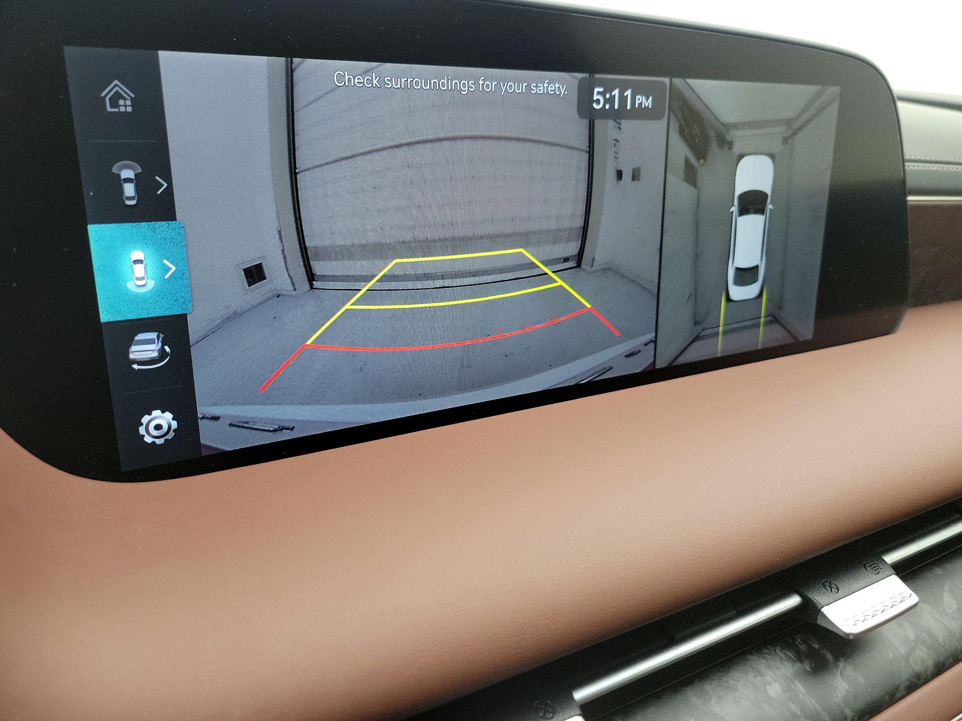 Thumbnail: 2023 Genesis G90 - 15