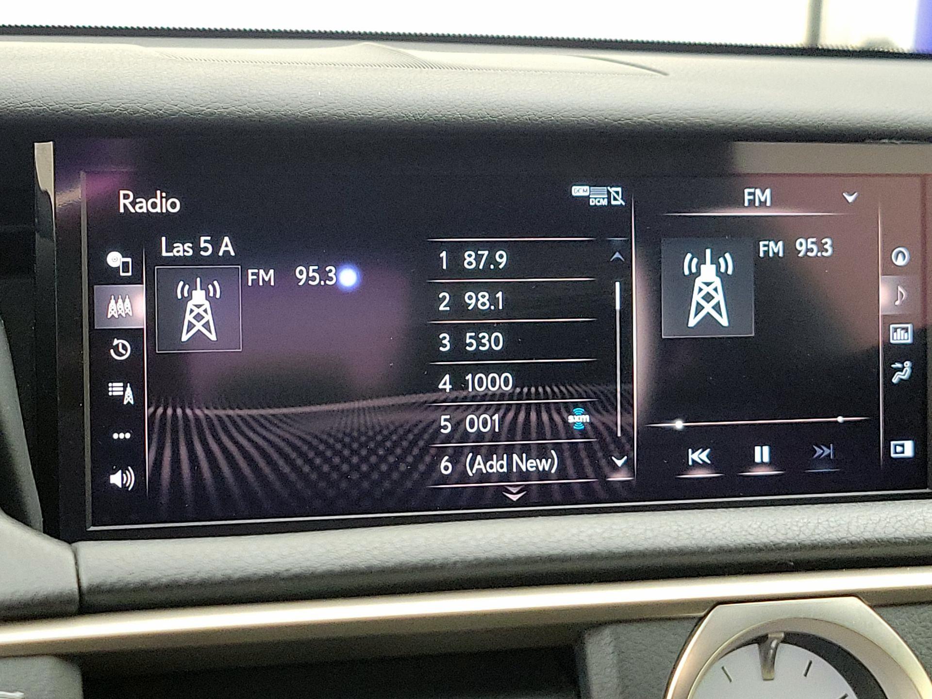 Thumbnail: 2018 Lexus RC - 16