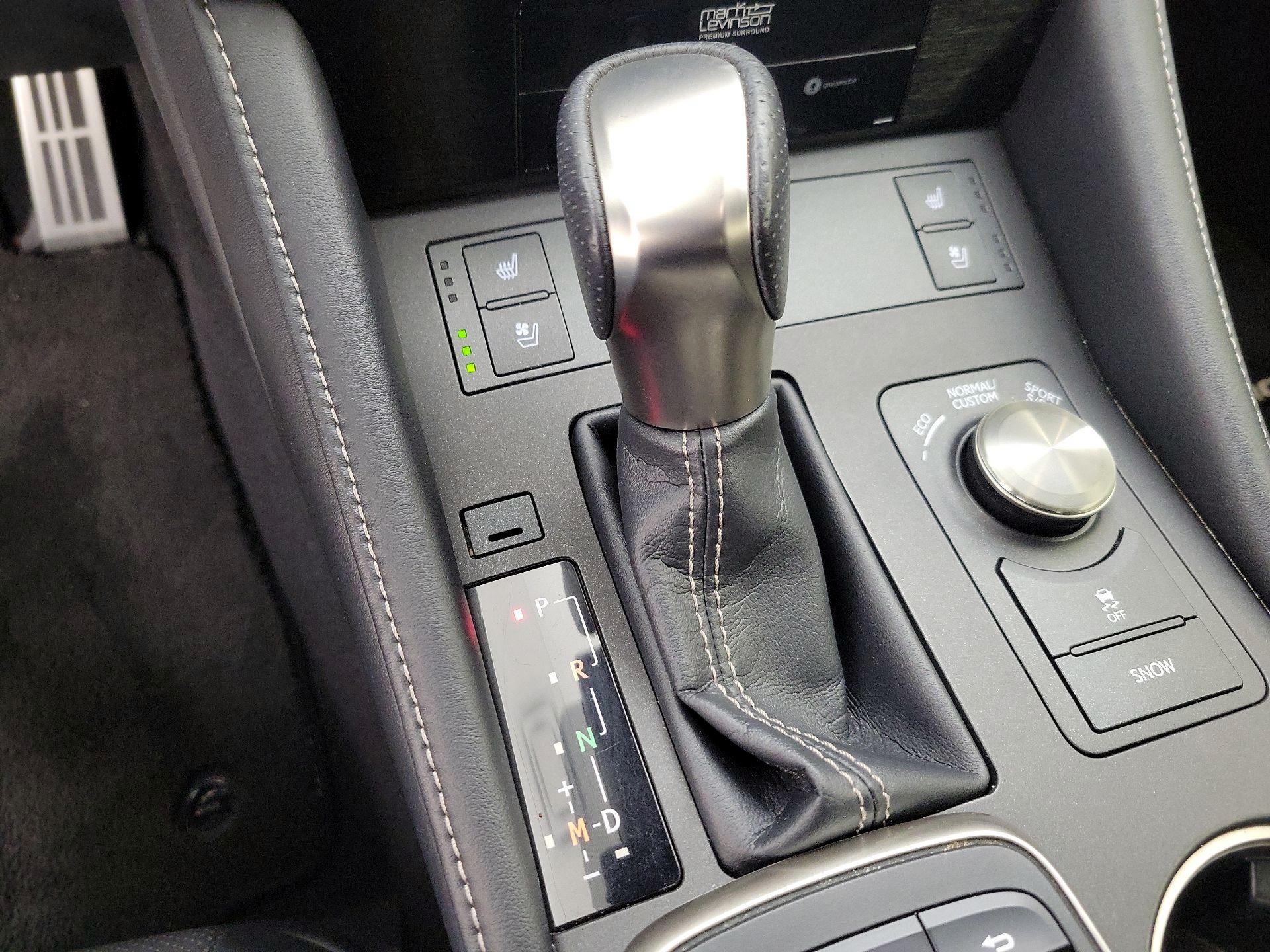 Thumbnail: 2018 Lexus RC - 18