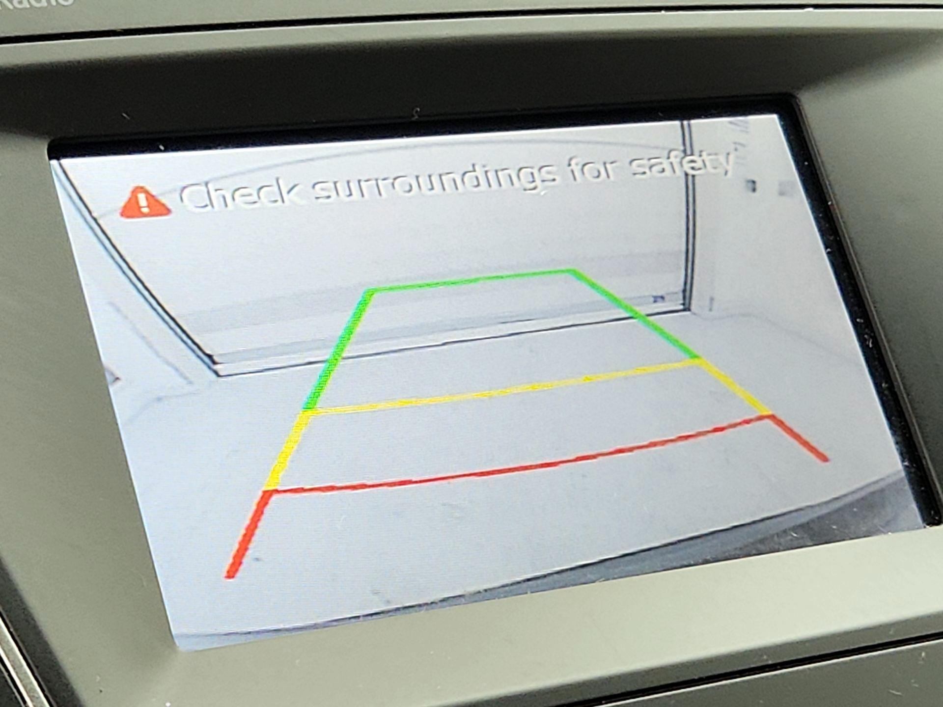 Thumbnail: 2016 Hyundai Santa Fe - 14