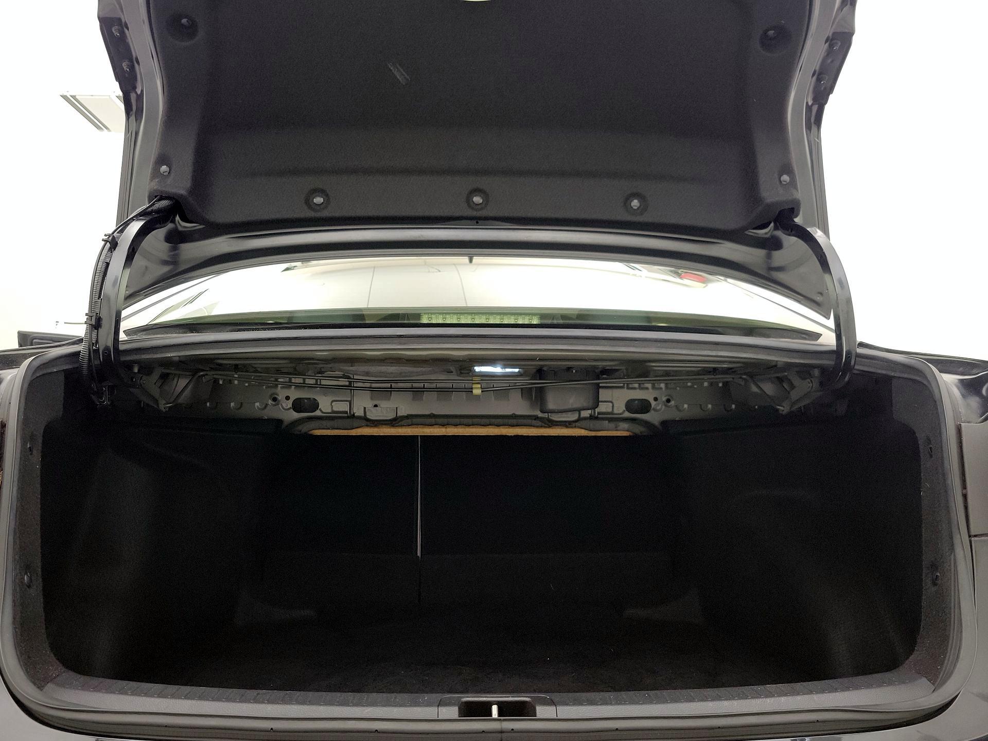 Thumbnail: 2021 Toyota Corolla - 20