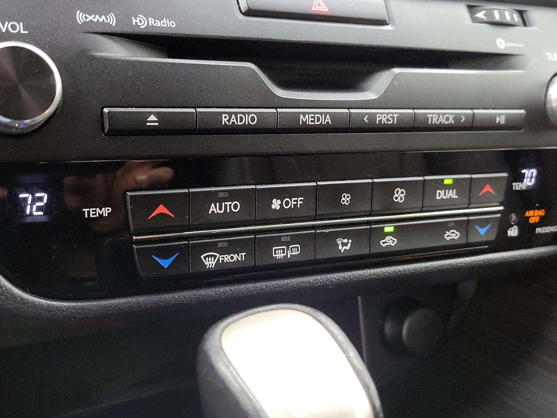 Thumbnail: 2019 Lexus RX - 16