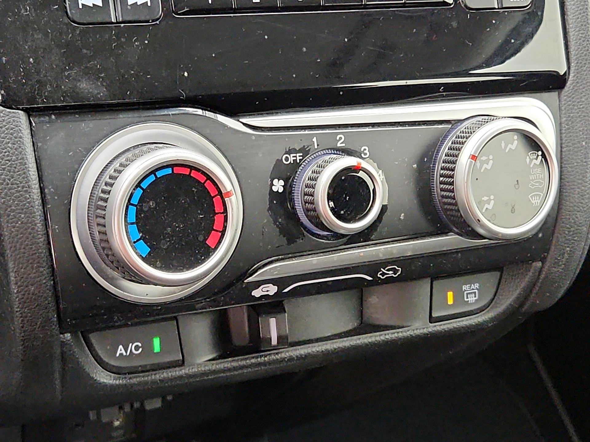 Thumbnail: 2015 Honda Fit - 16