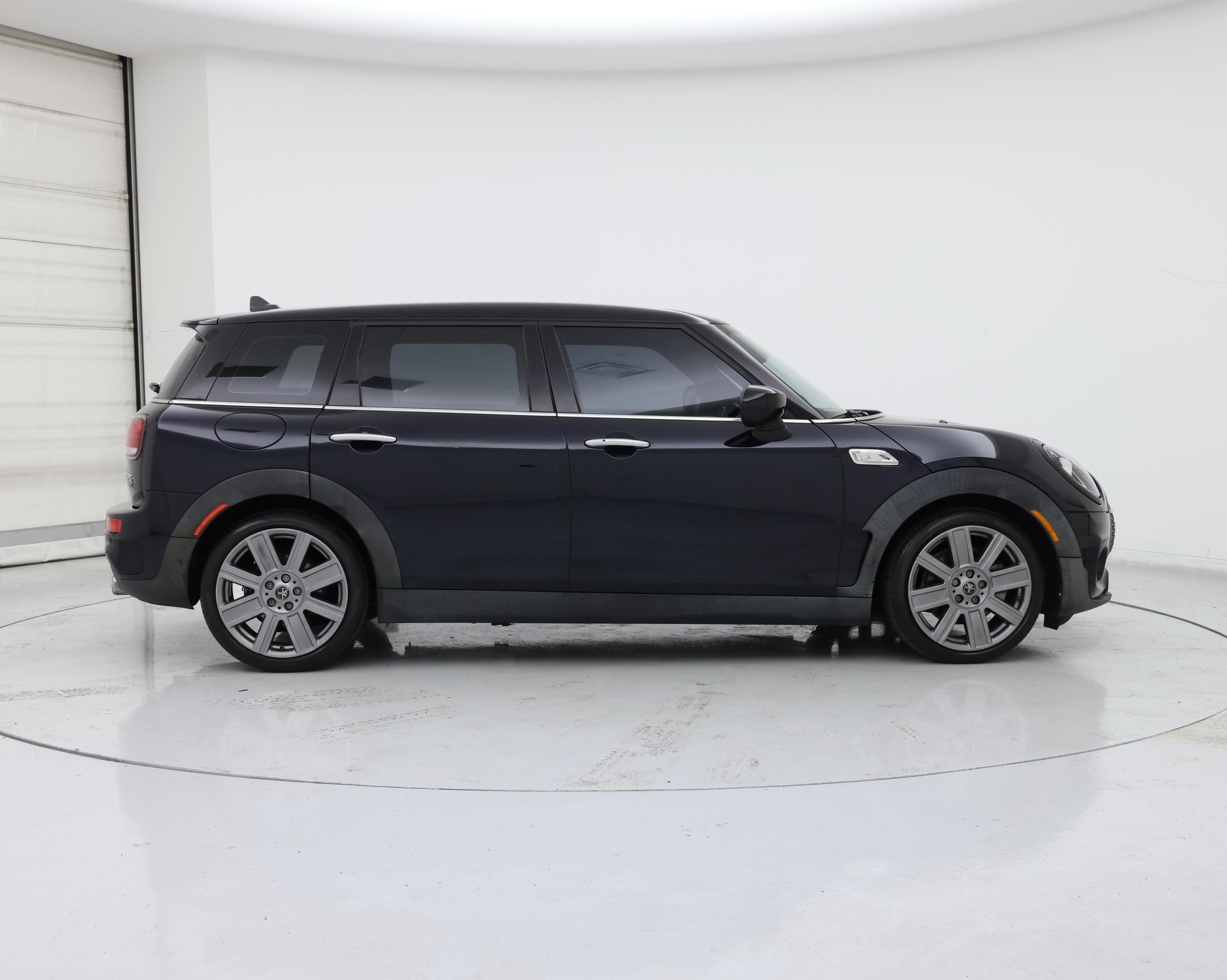 Thumbnail: 2021 MINI Cooper Clubman - 7