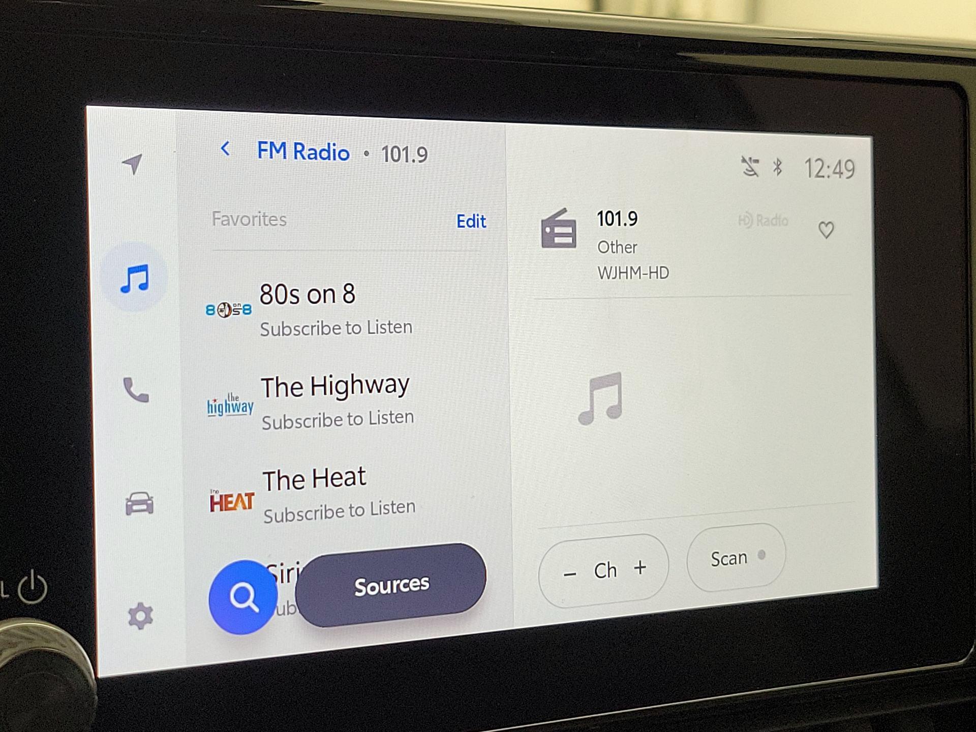 Thumbnail: 2025 Toyota RAV4 - 14