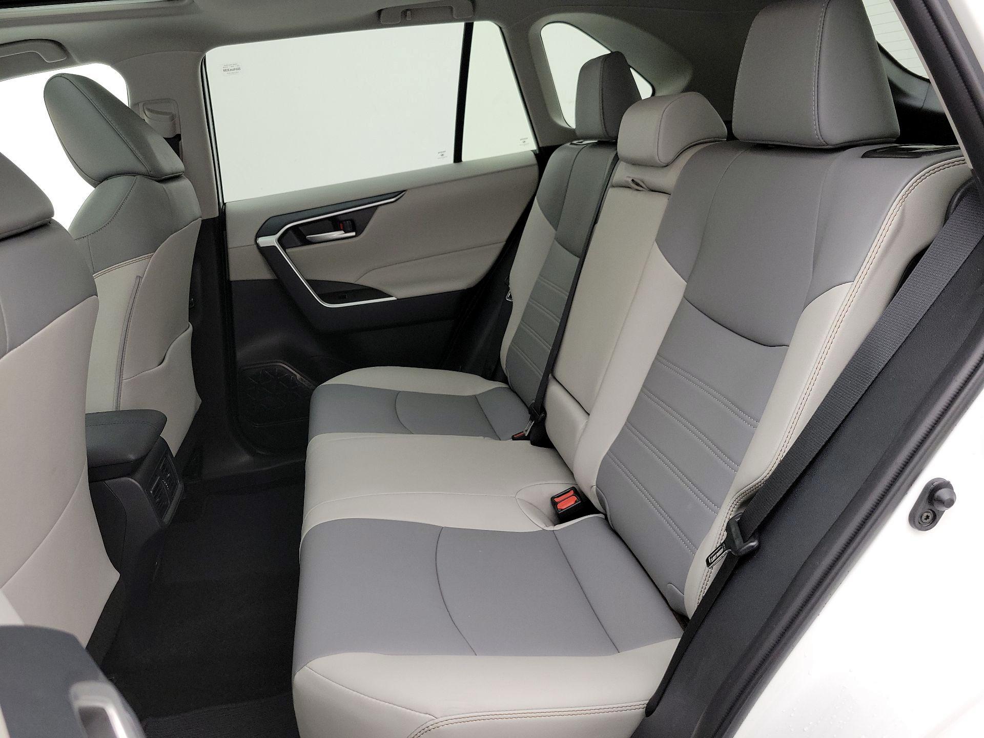 Thumbnail: 2025 Toyota RAV4 - 19