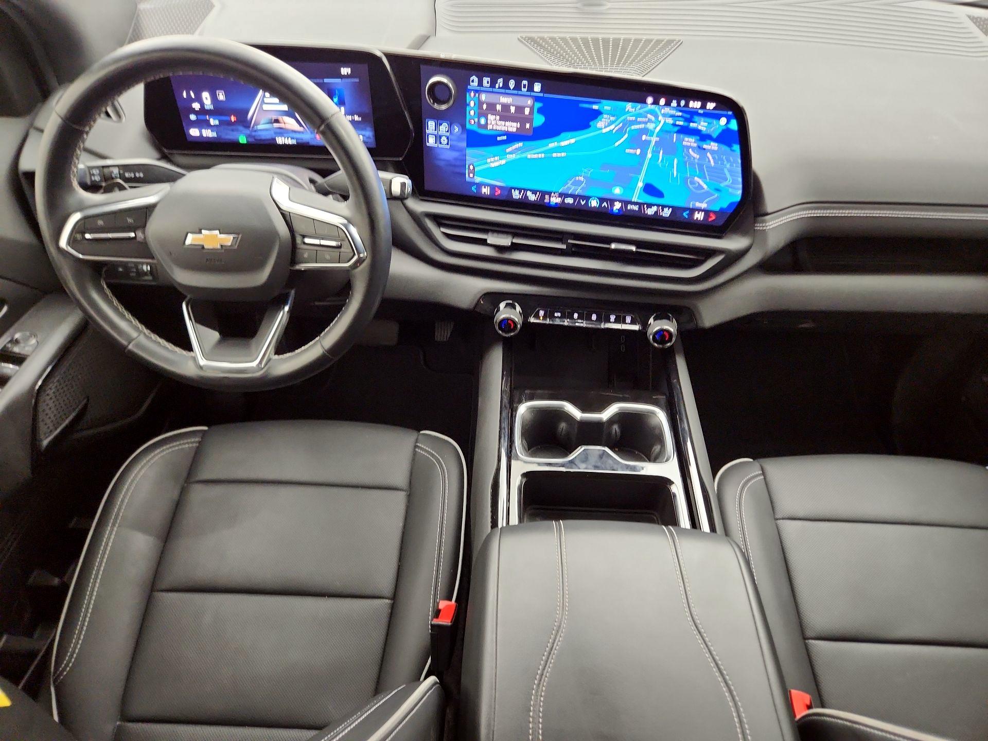 Thumbnail: 2025 Chevrolet Silverado EV - 9