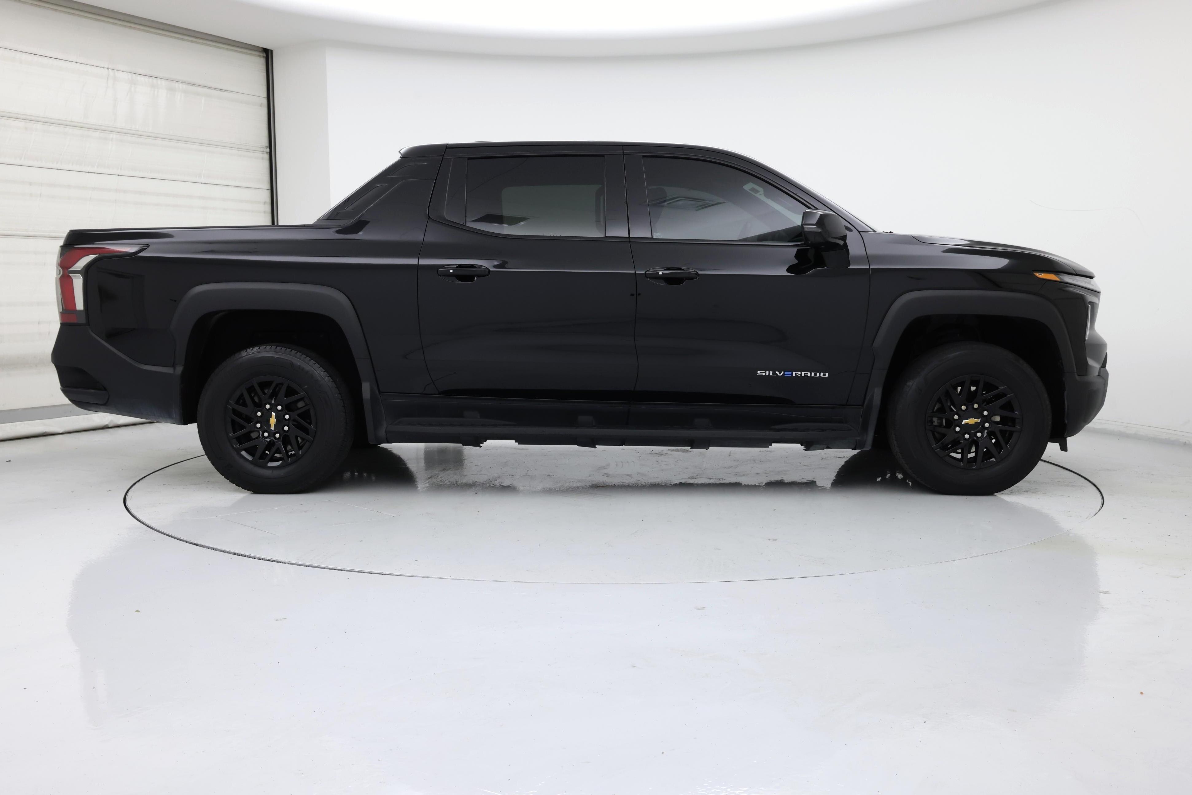 Thumbnail: 2025 Chevrolet Silverado EV - 7