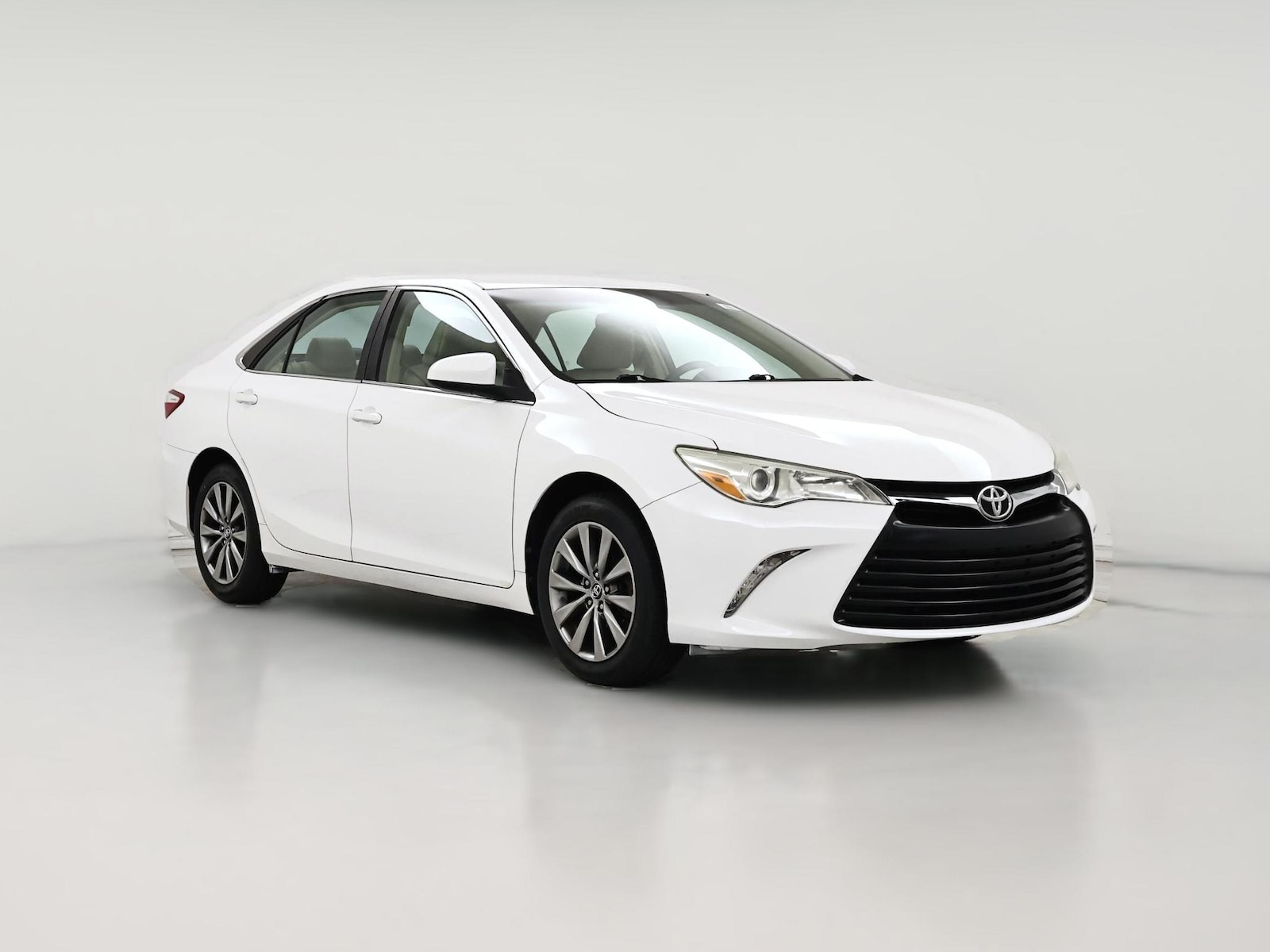2016 Toyota Camry XLE