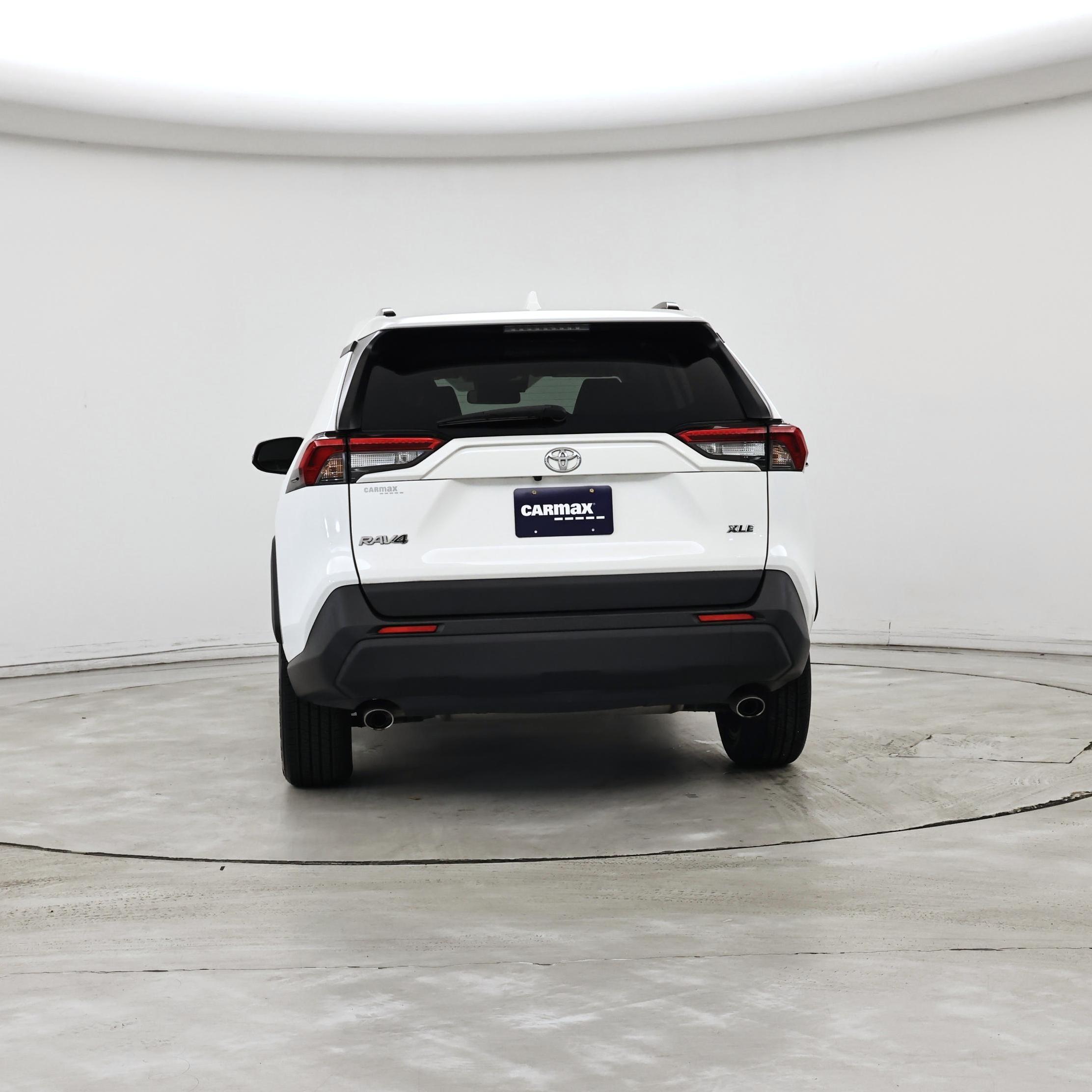 Thumbnail: 2019 Toyota RAV4 - 6