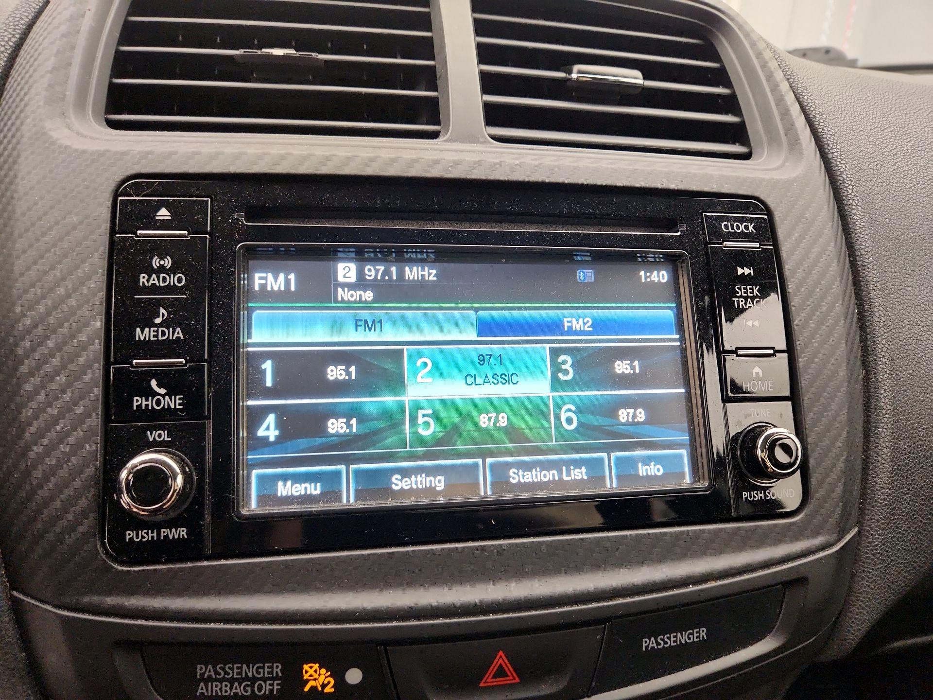 Thumbnail: 2017 Mitsubishi Outlander Sport - 15