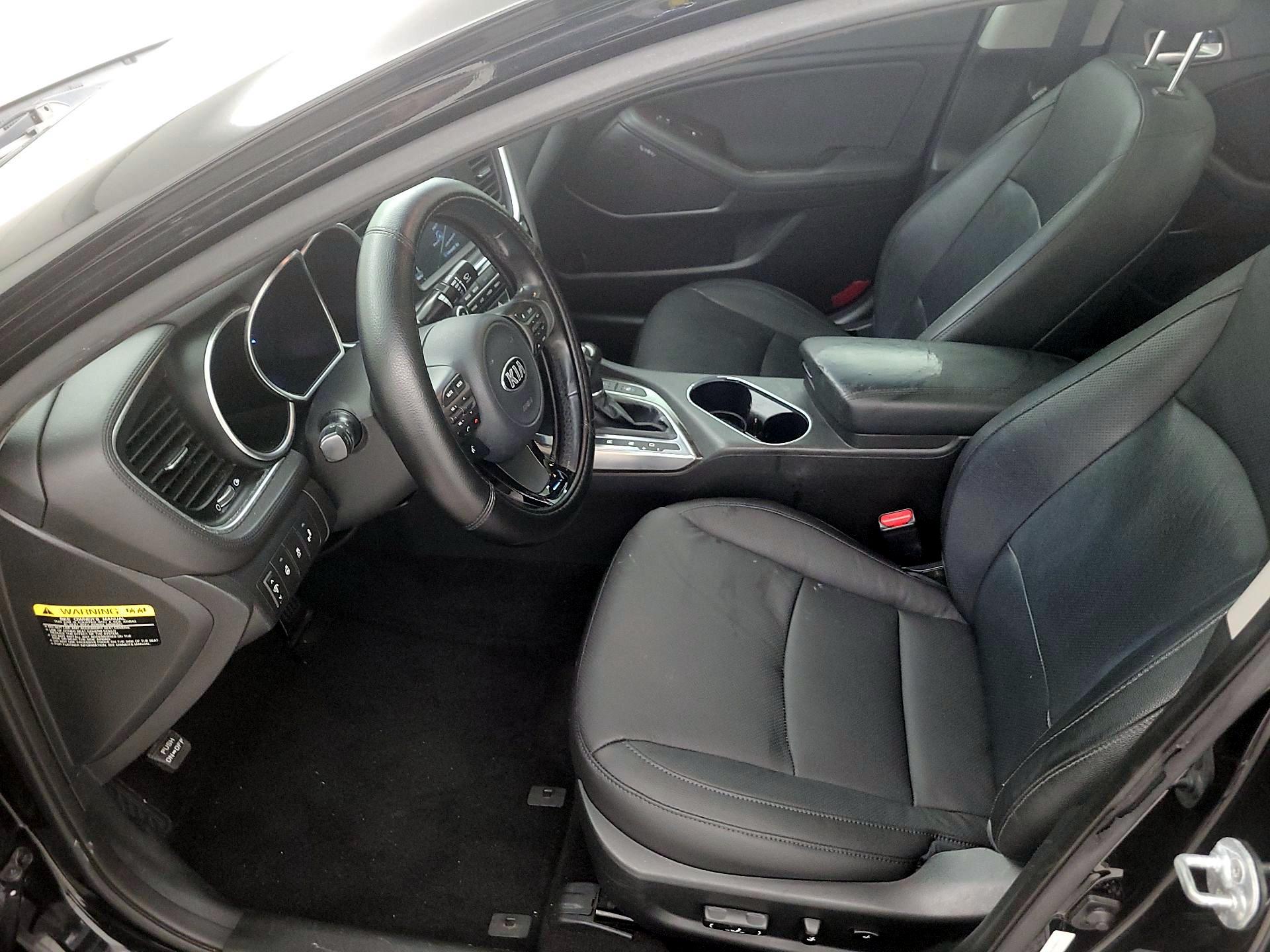 Thumbnail: 2015 Kia Optima - 11