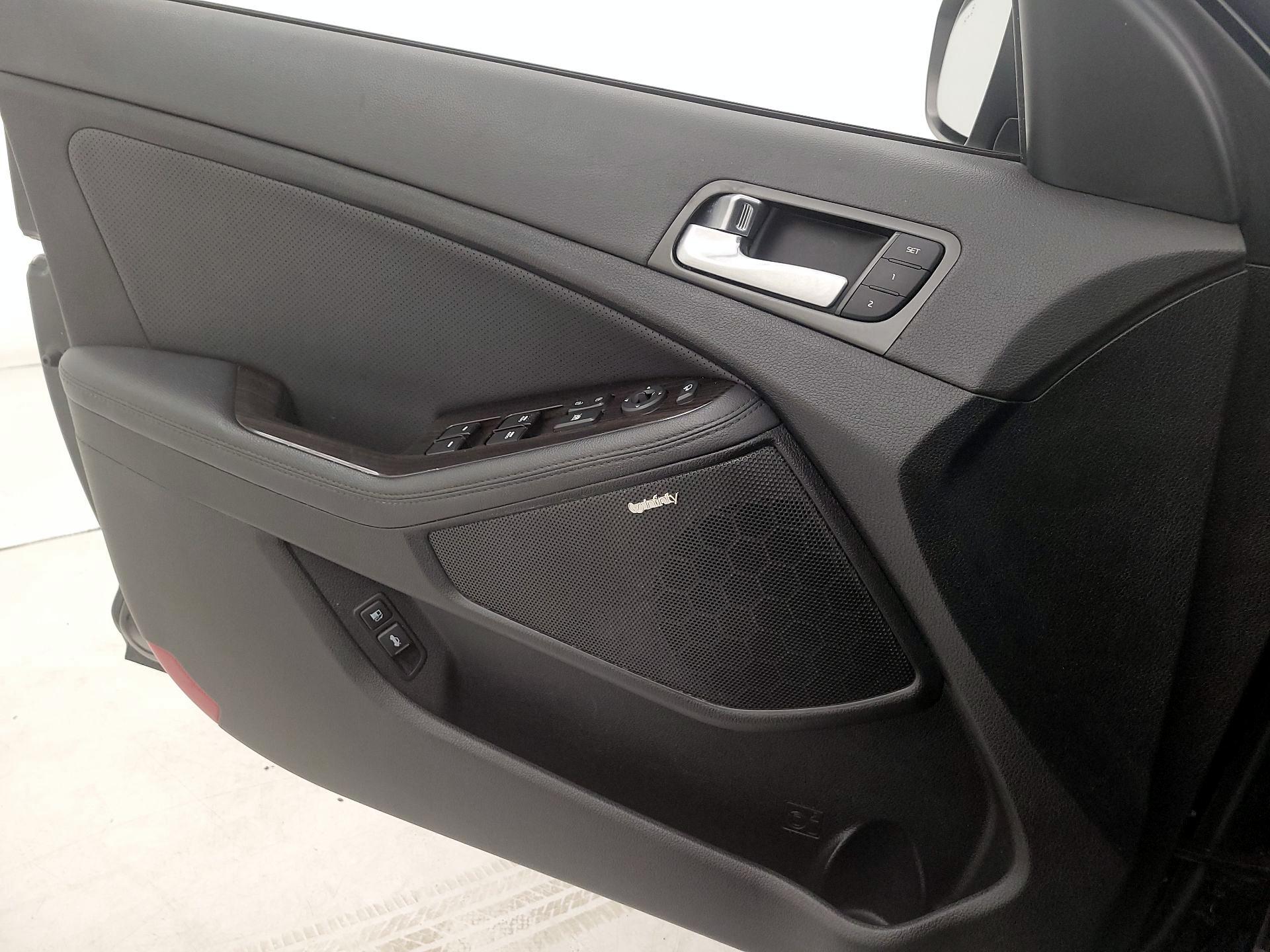 Thumbnail: 2015 Kia Optima - 12