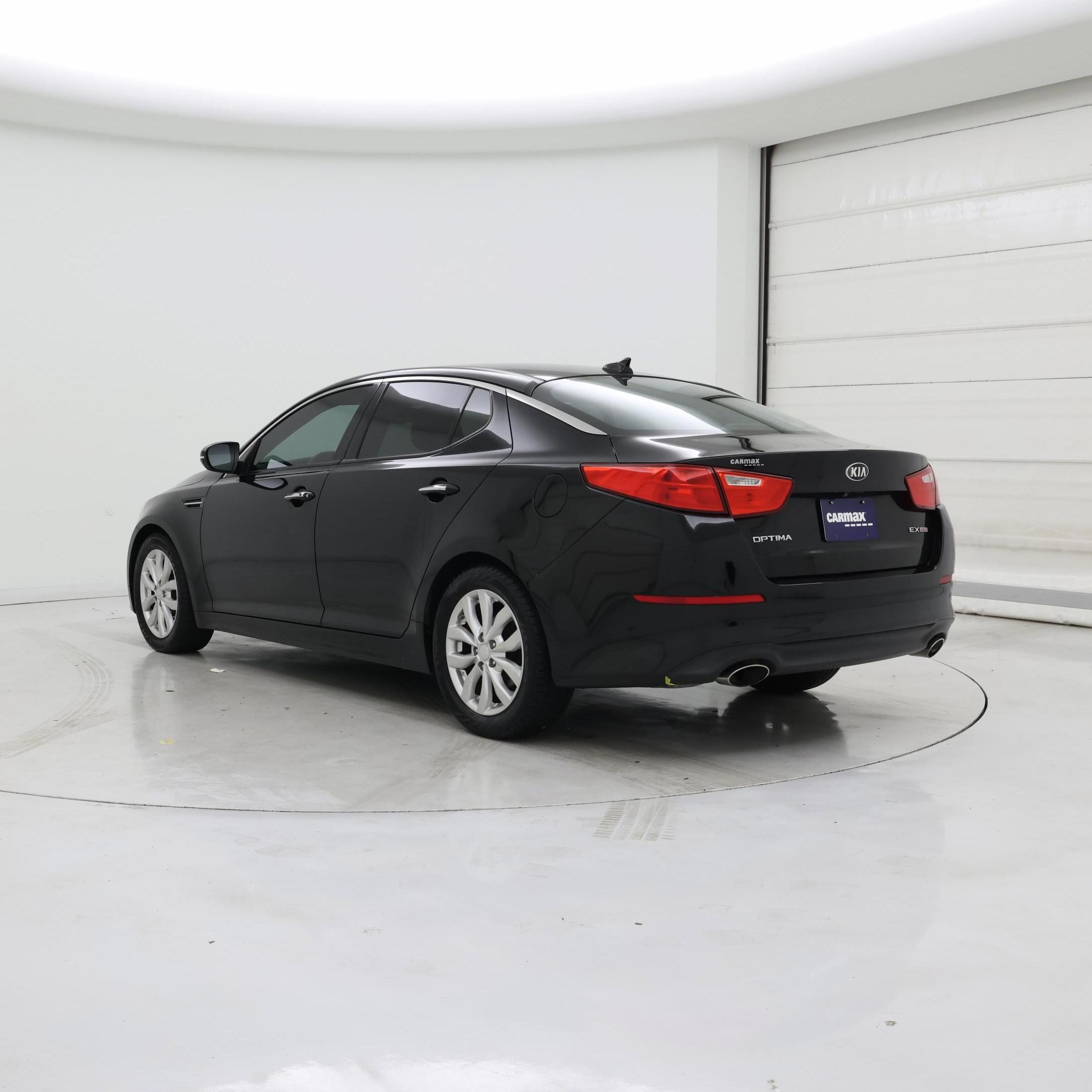 Thumbnail: 2015 Kia Optima - 2