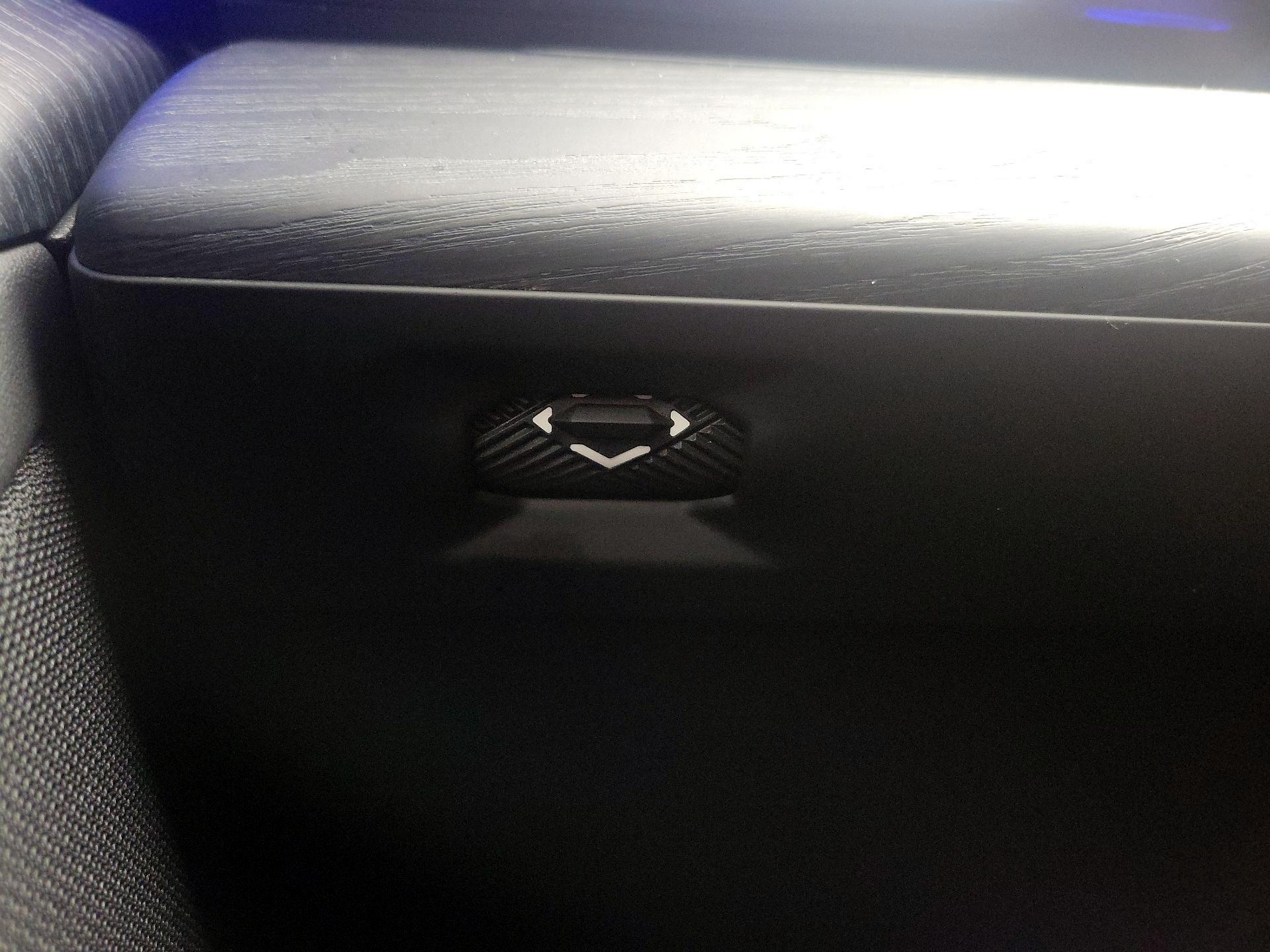 Thumbnail: 2024 BMW 5 Series - 13