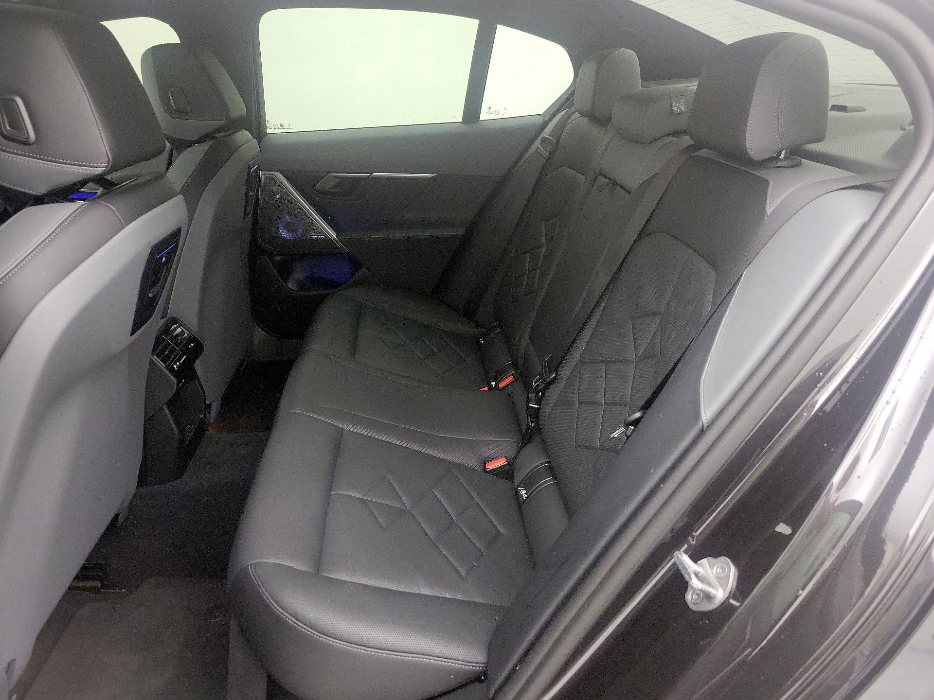 Thumbnail: 2024 BMW 5 Series - 20