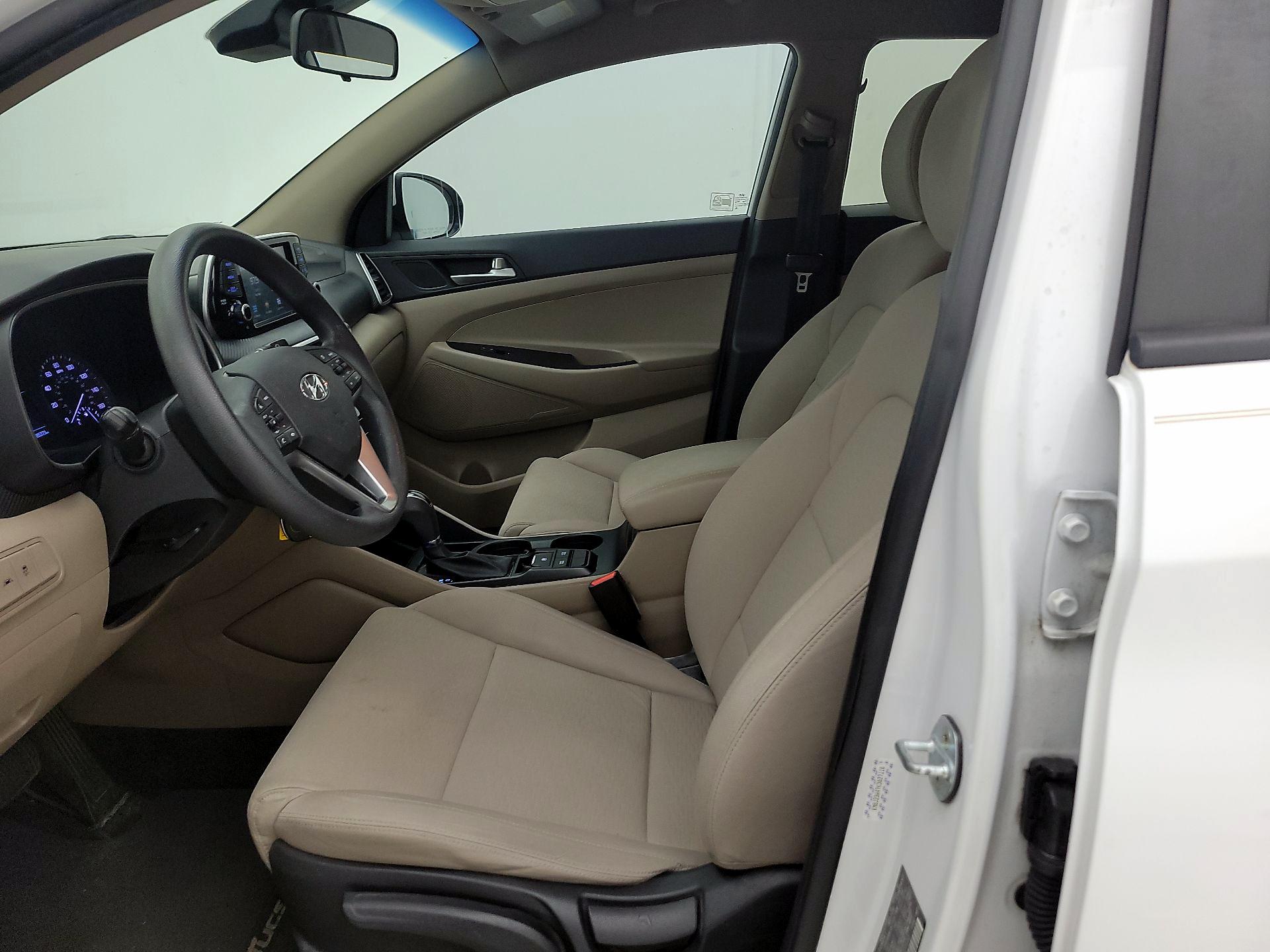 Thumbnail: 2019 Hyundai Tucson - 11