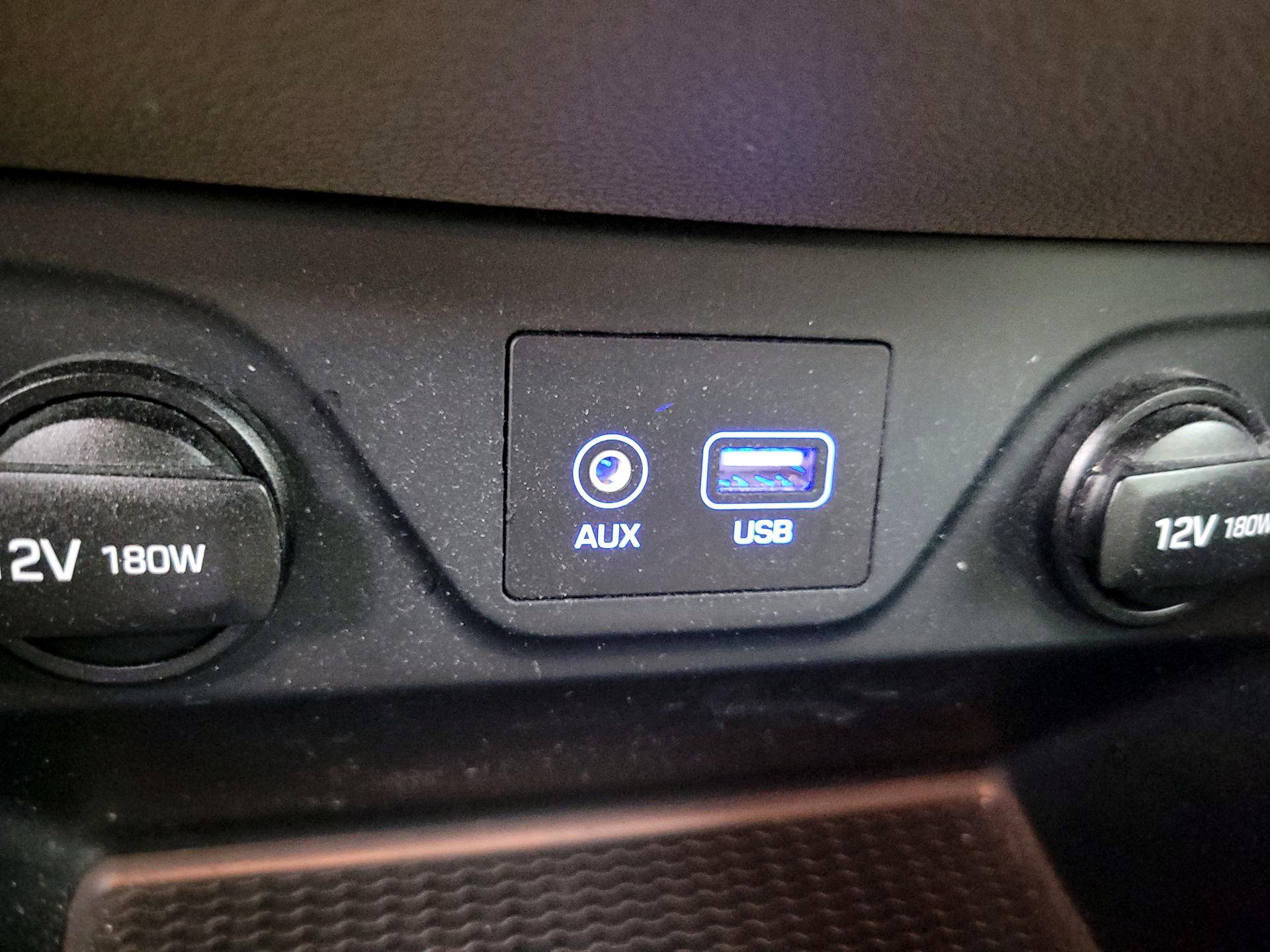 Thumbnail: 2019 Hyundai Tucson - 18