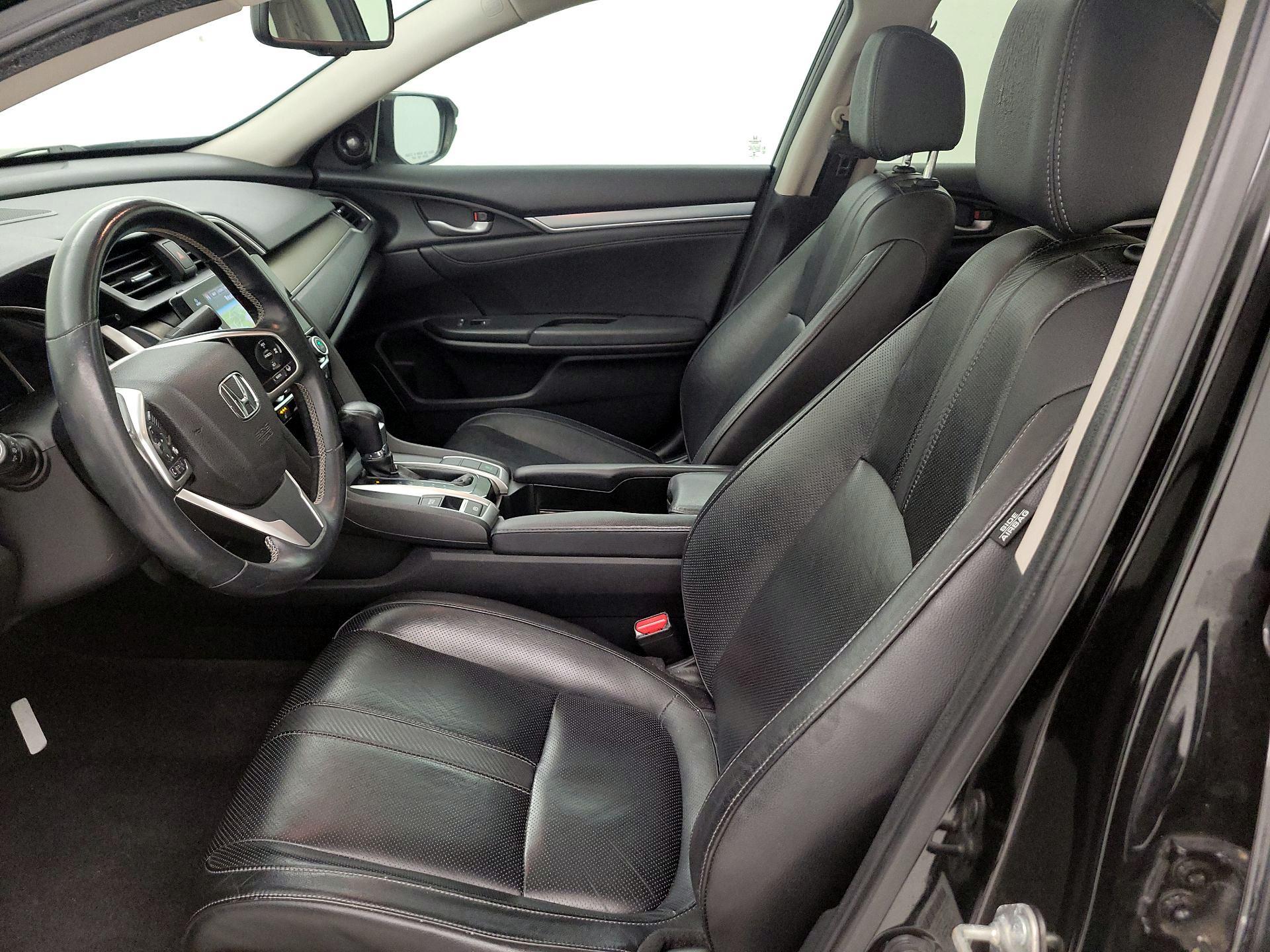 Thumbnail: 2016 Honda Civic - 11