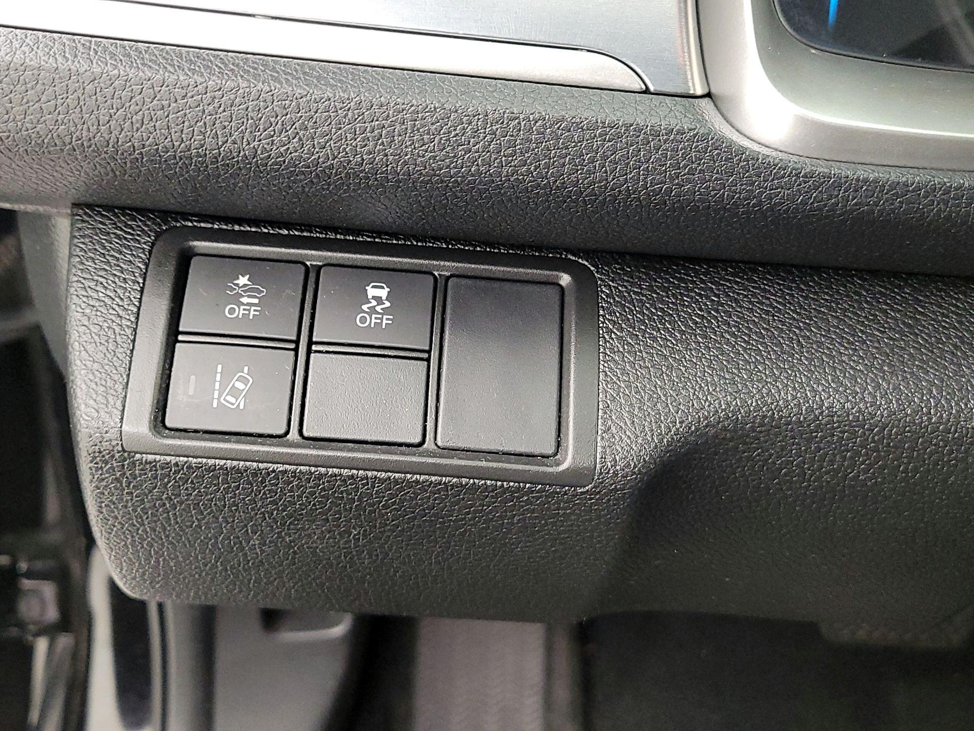 Thumbnail: 2016 Honda Civic - 13