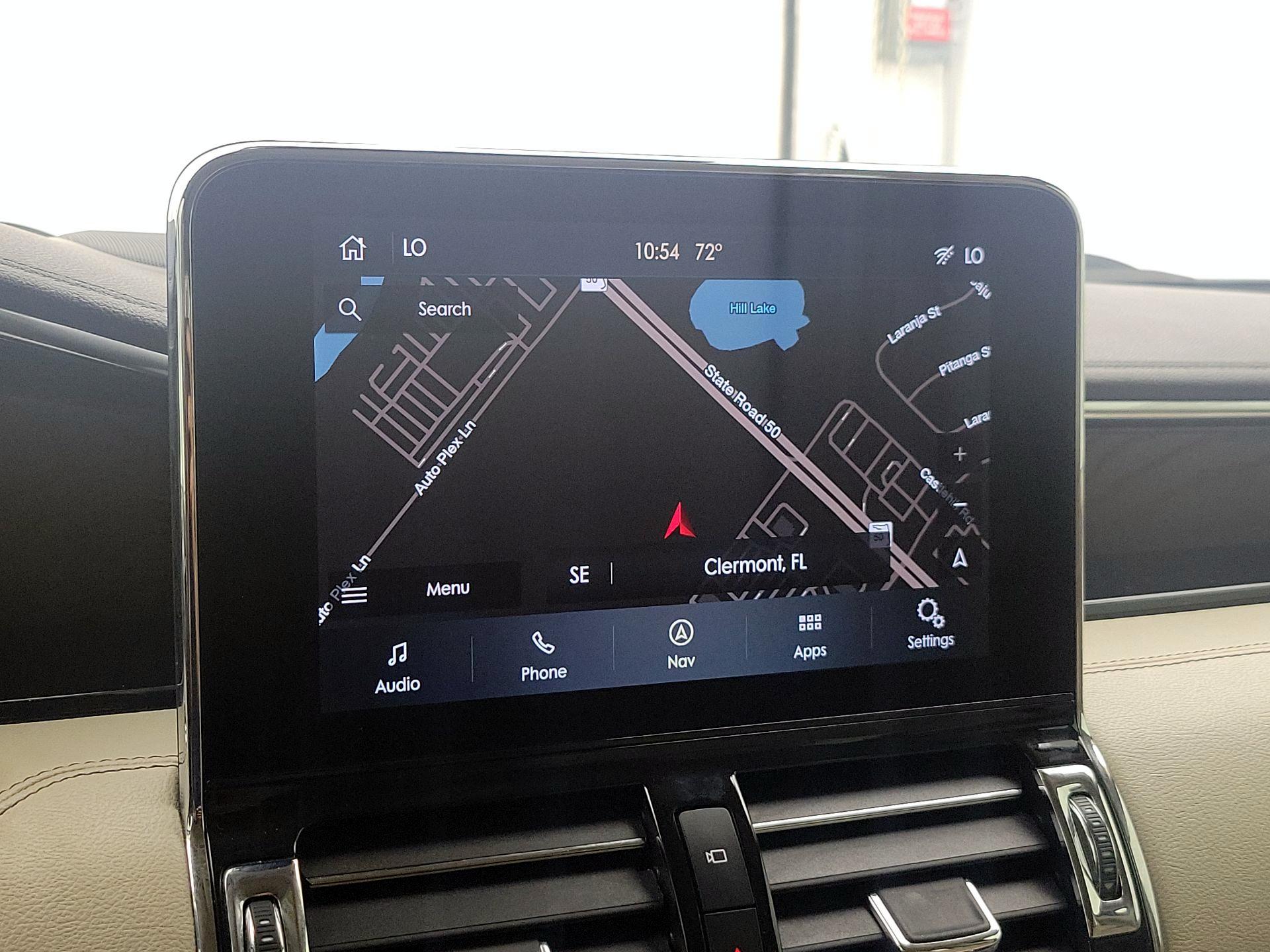 Thumbnail: 2021 Lincoln Navigator L - 14