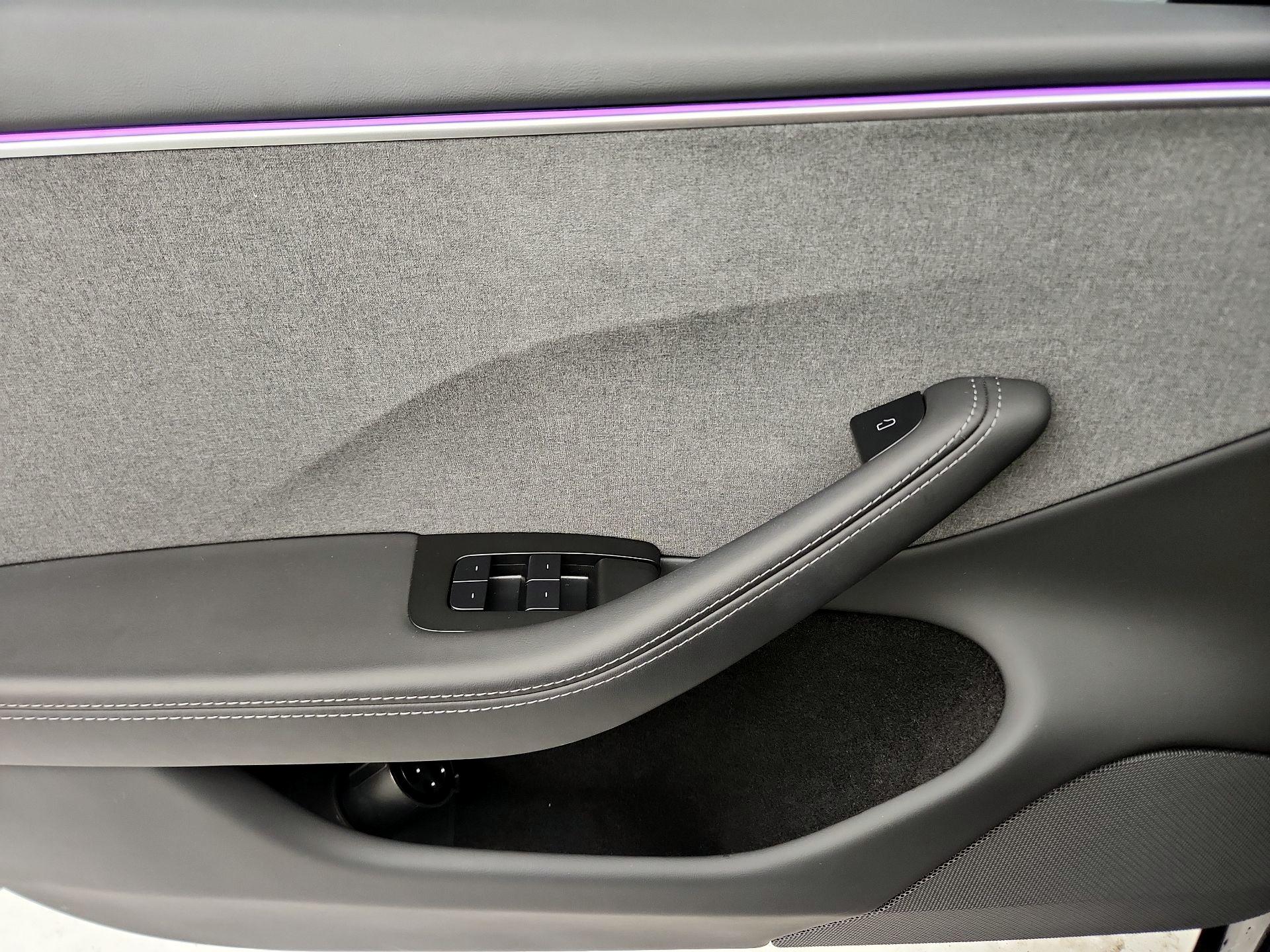 Thumbnail: 2025 Tesla Model 3 - 12