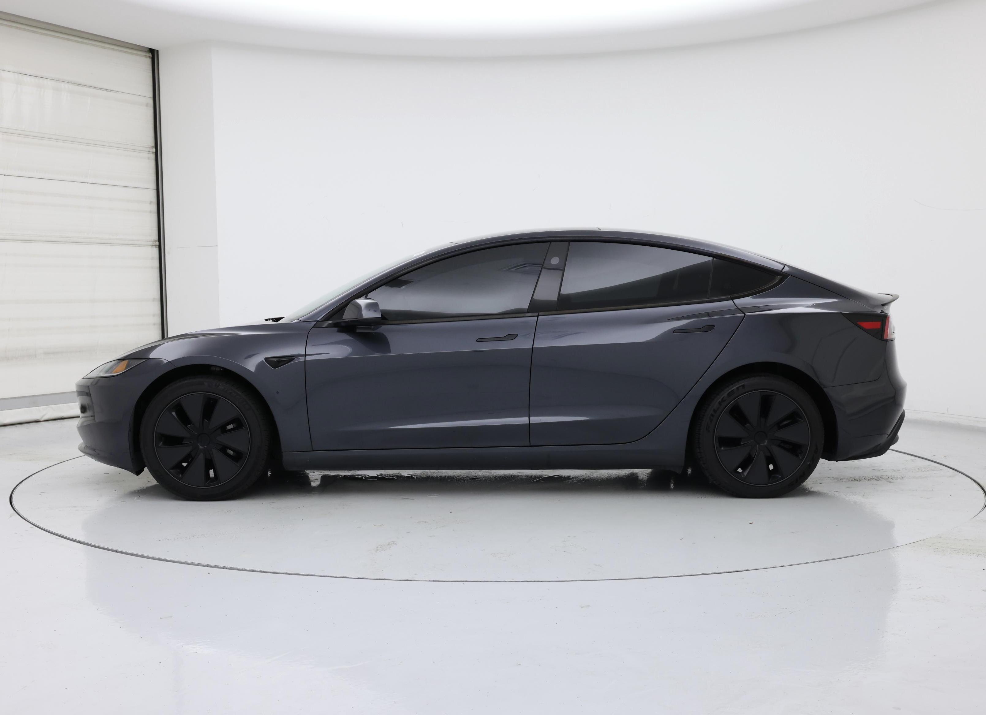 Thumbnail: 2025 Tesla Model 3 - 3